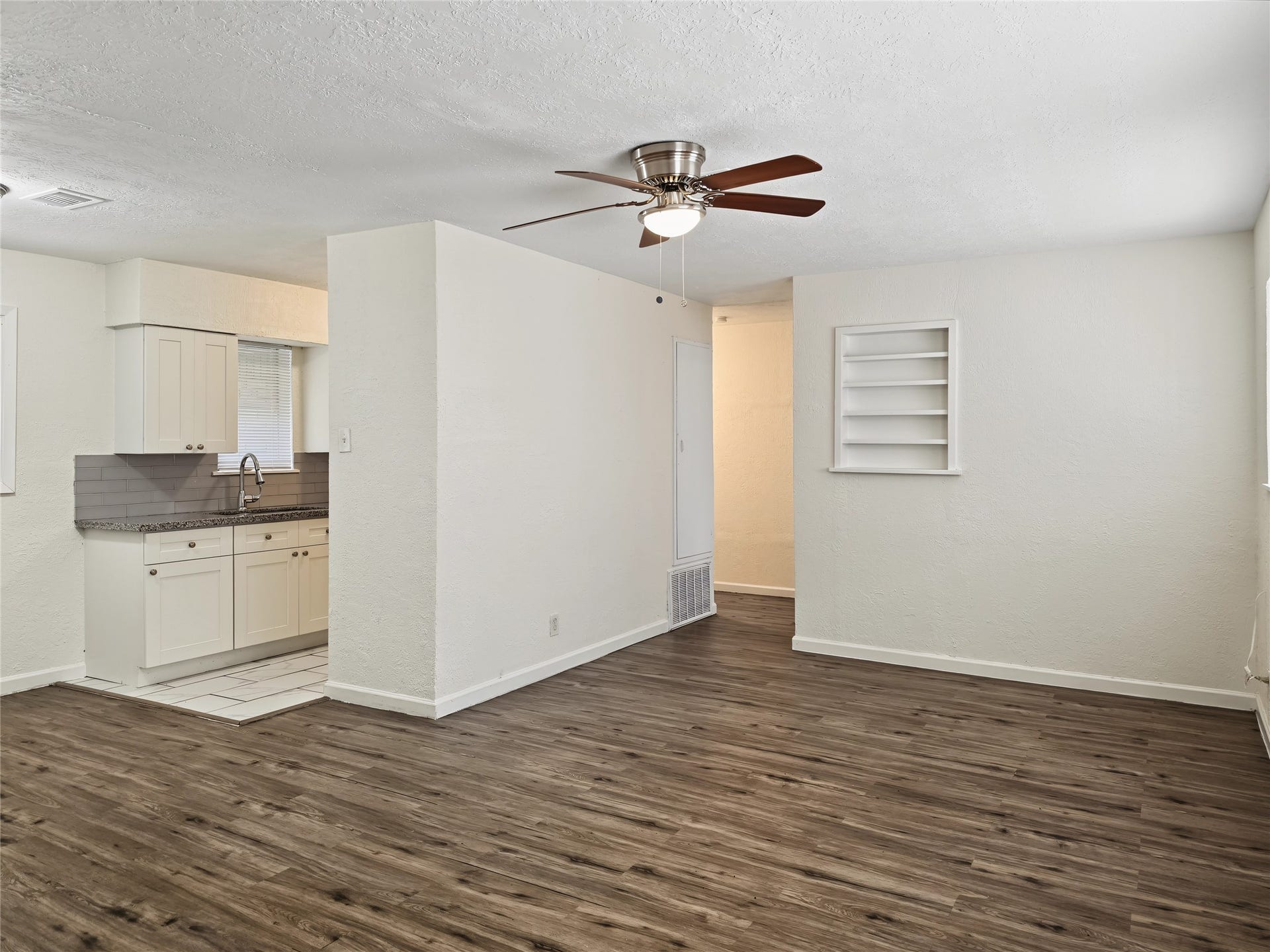 206 Prune Street, La Marque, TX 77568 206 Prune Street, La Marque, TX 77568