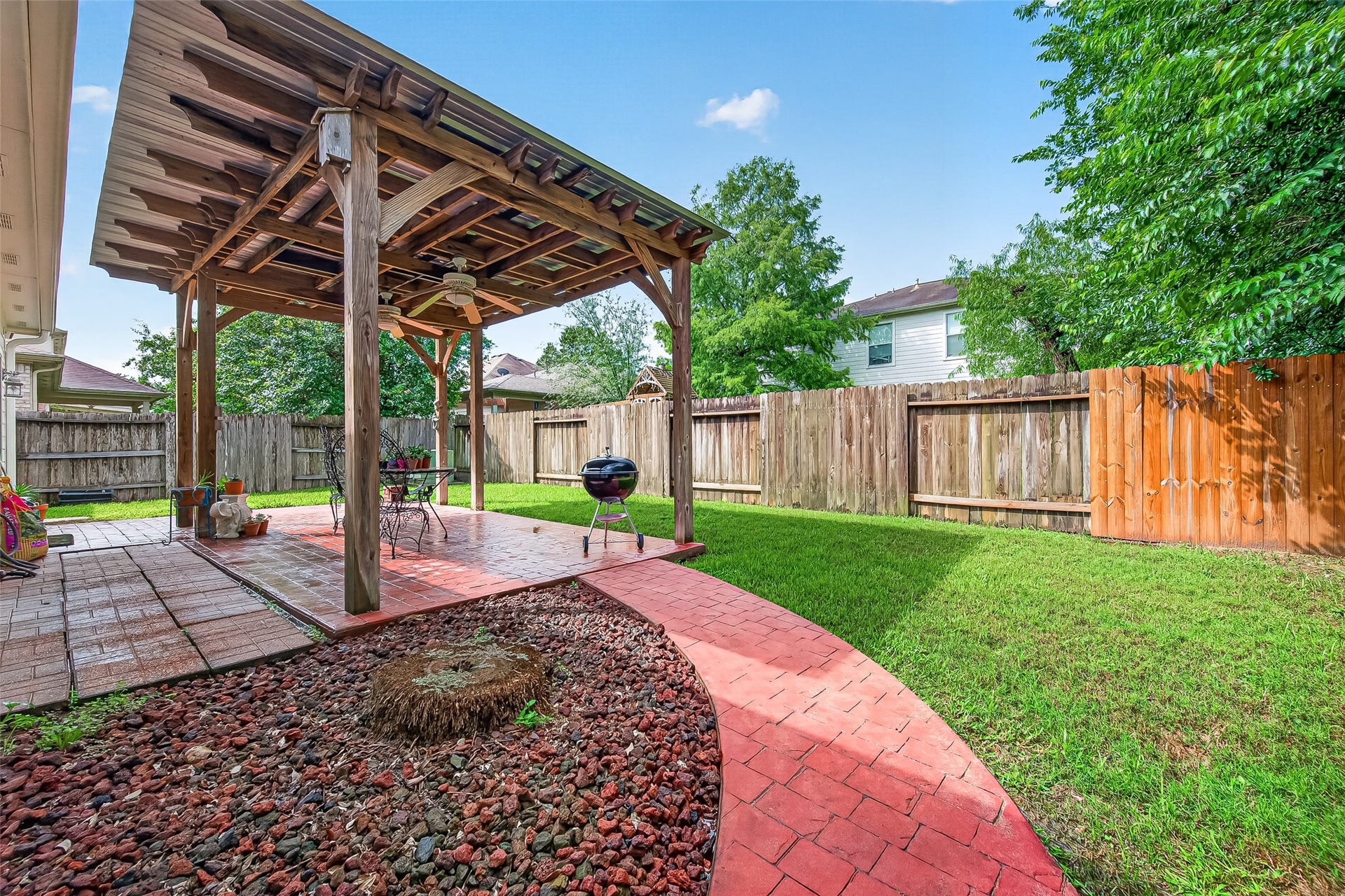 21915 Willow Shadows Drive, Tomball, TX 77375 21915 Willow Shadows Drive, Tomball, TX 77375