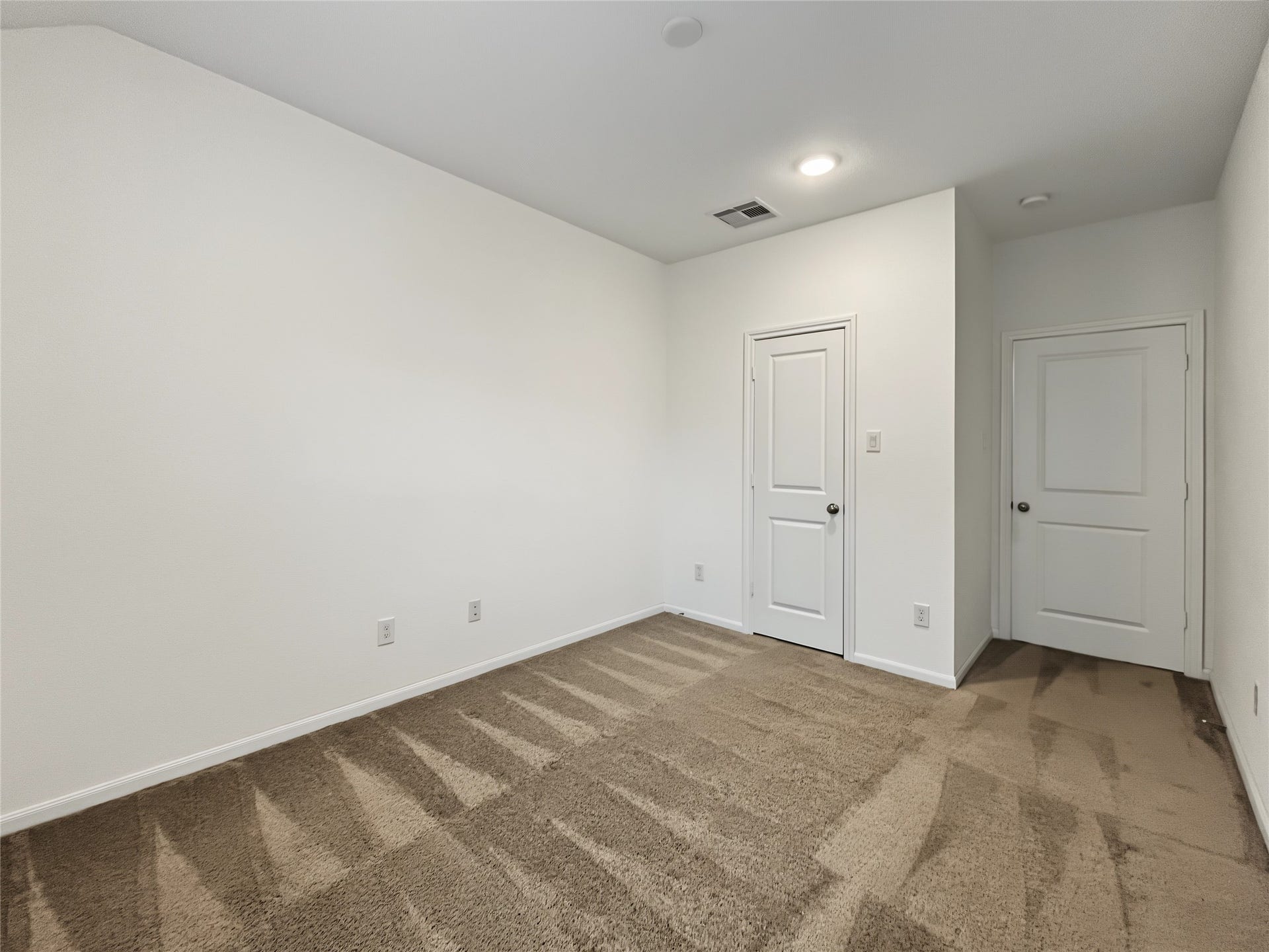 1423 Cecilia Vines Drive, Conroe, TX 77301 Secondary bedroom.