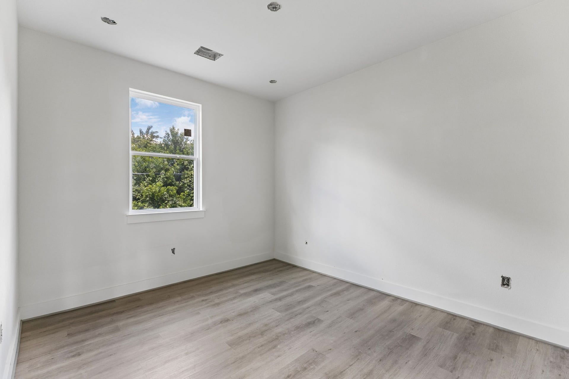 2035 Oak Forest Drive, #A-B, Houston, TX 77018 2035 Oak Forest Drive, #A-B, Houston, TX 77018