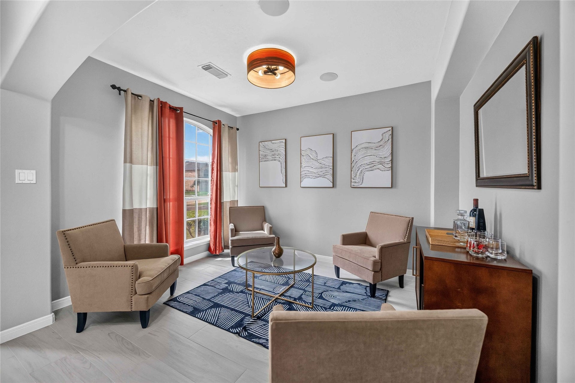 First floor sitting room