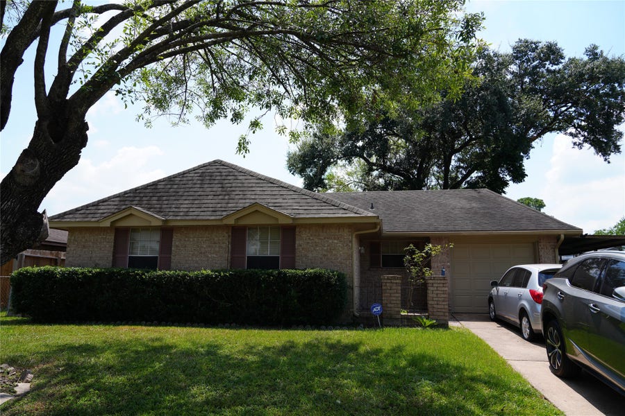 Property photo for 1439 Saddle Rock Drive, Houston, TX