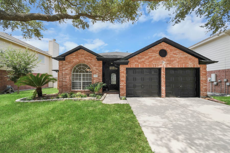 Property photo for 22722 Birch Point Dr, Katy, TX
