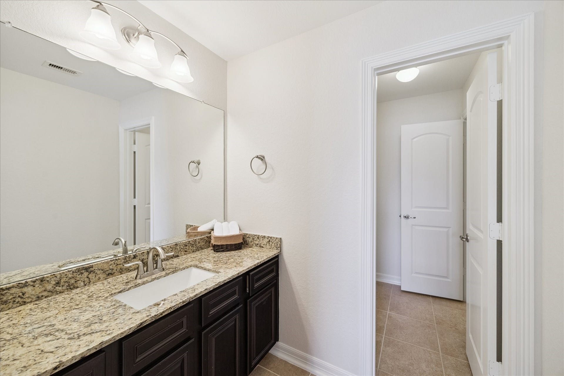 9735 Carina Forest Court, Humble, TX 77396 9735 Carina Forest Court, Humble, TX 77396