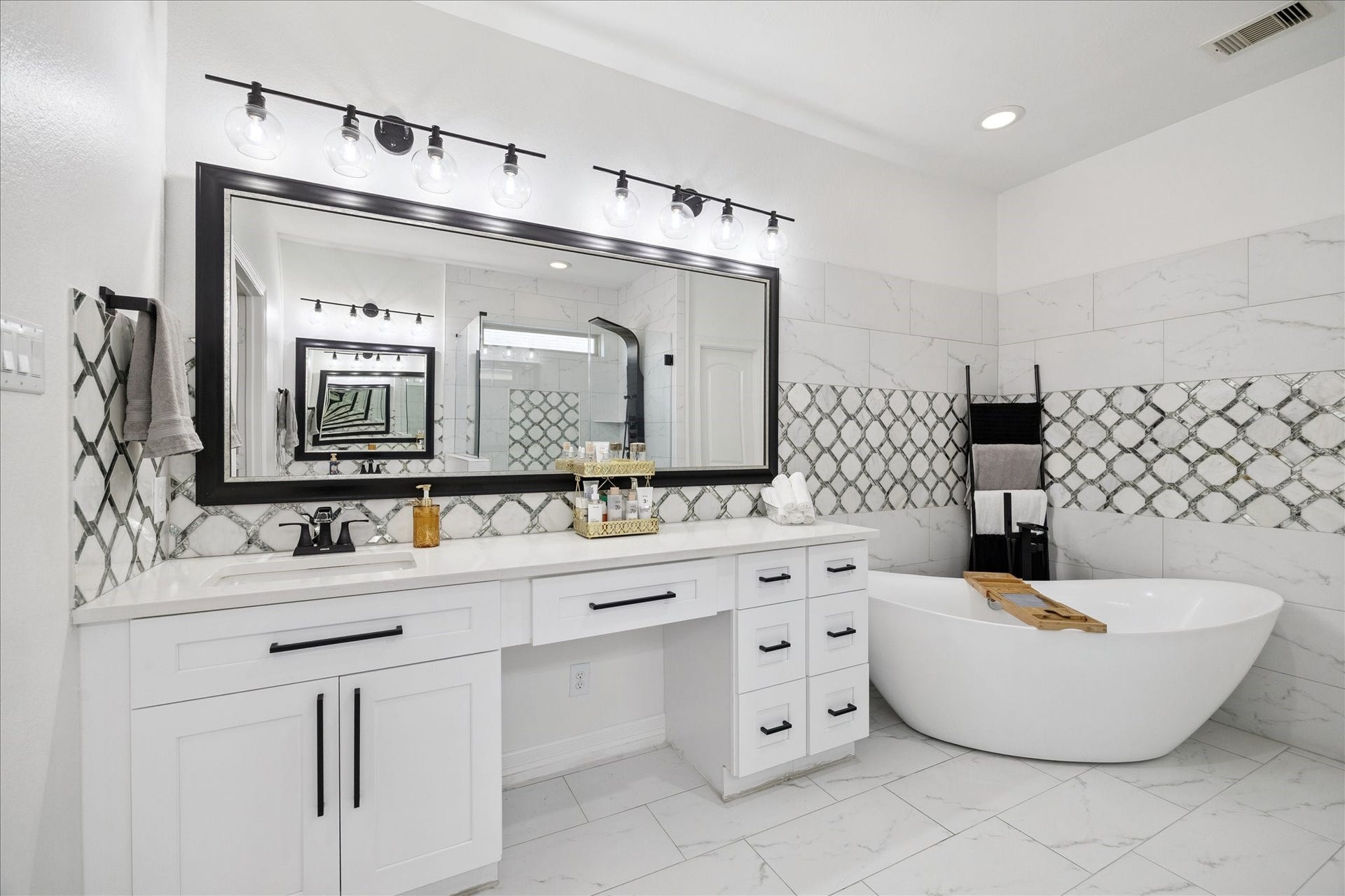 9735 Carina Forest Court, Humble, TX 77396 9735 Carina Forest Court, Humble, TX 77396