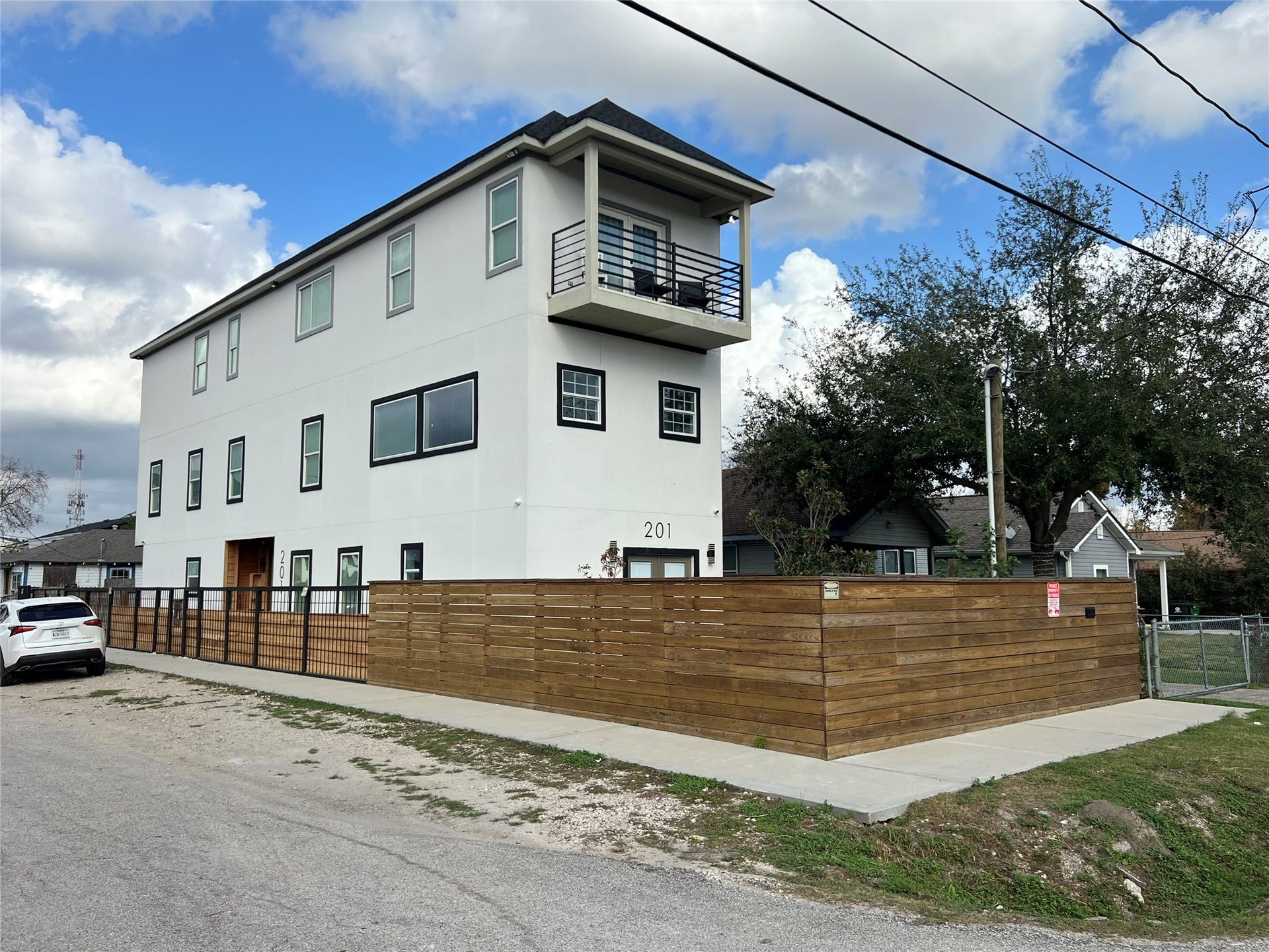 220 E 37th Street, Houston, TX 77018 New Townhouse developments just down the street