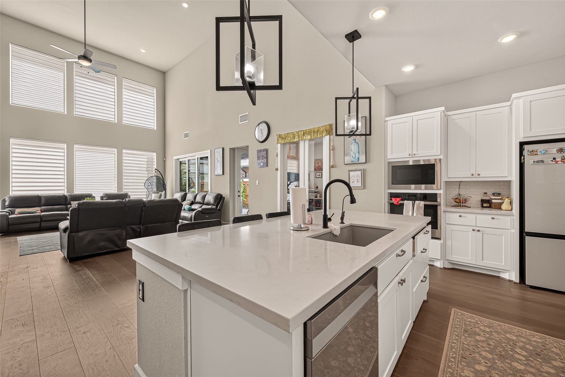 4615 Brazos Shores Drive, Sugar Land, TX 77479