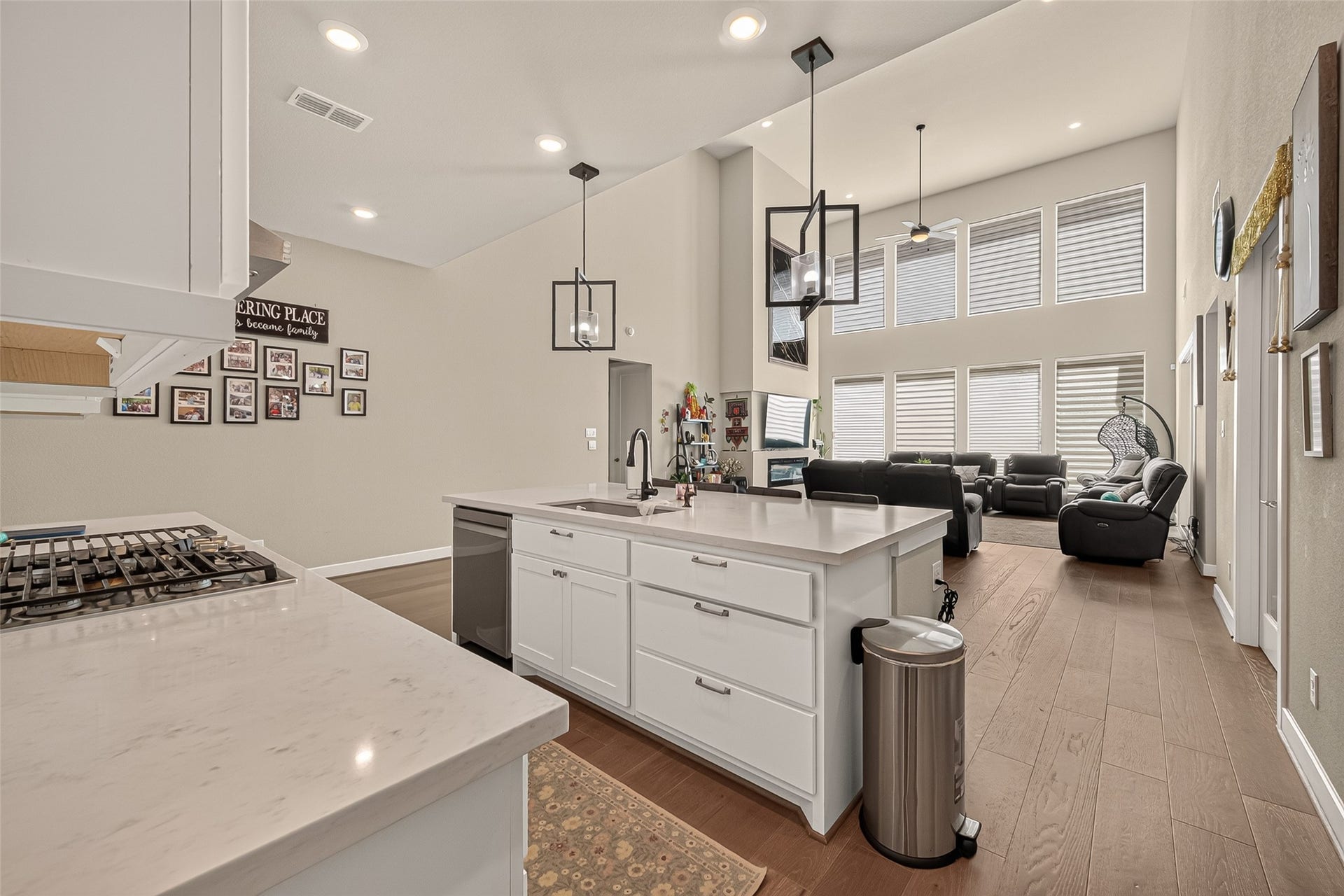 4615 Brazos Shores Drive, Sugar Land, TX 77479