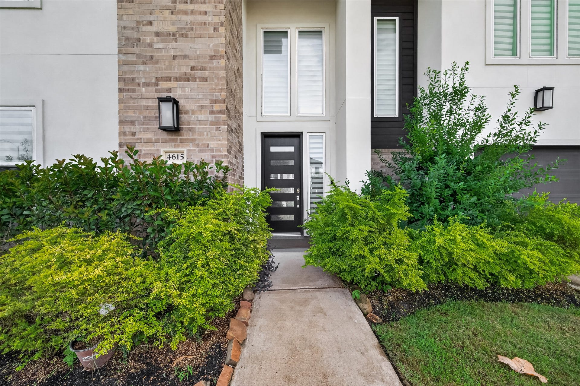 4615 Brazos Shores Drive, Sugar Land, TX 77479