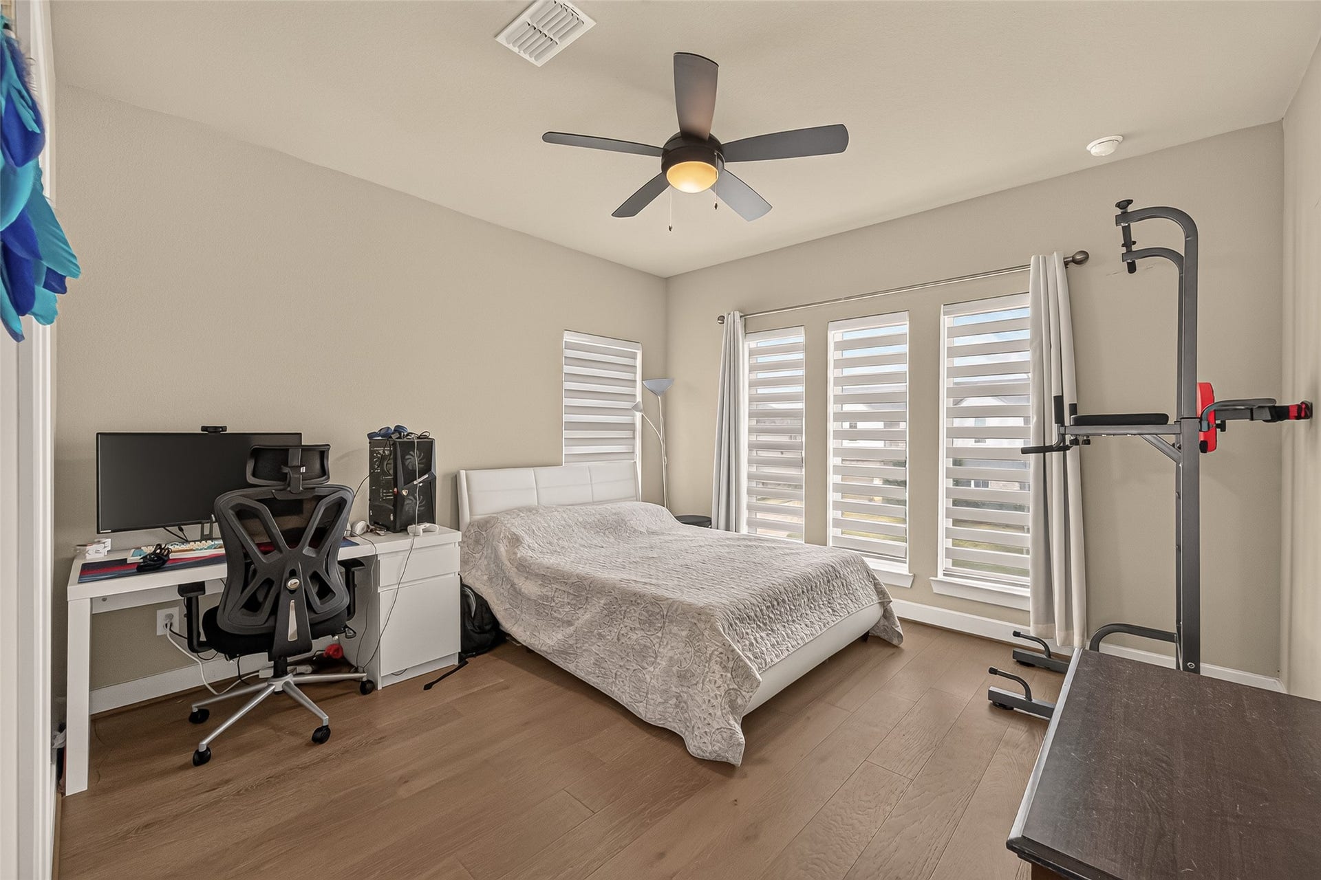 4615 Brazos Shores Drive, Sugar Land, TX 77479