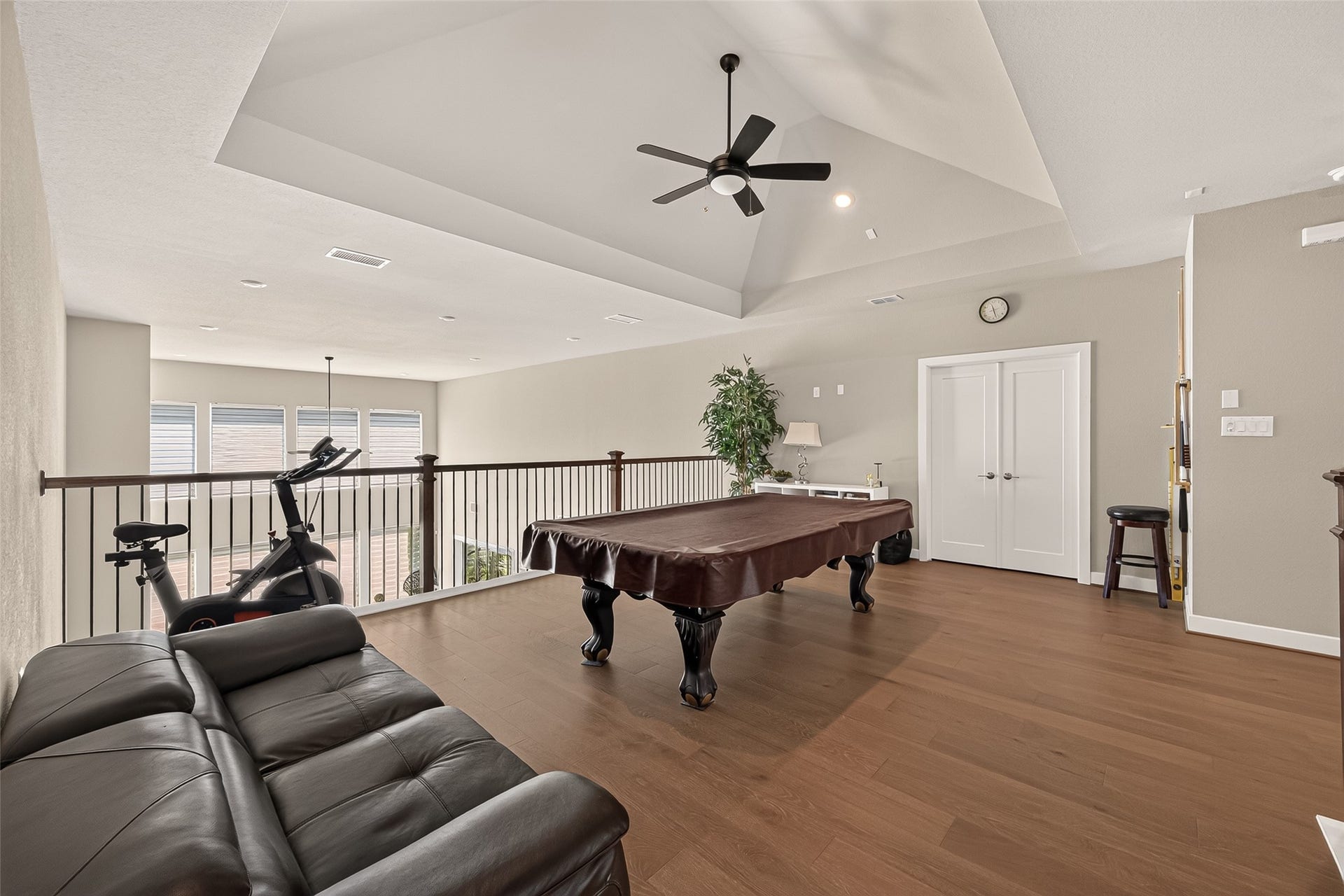 4615 Brazos Shores Drive, Sugar Land, TX 77479