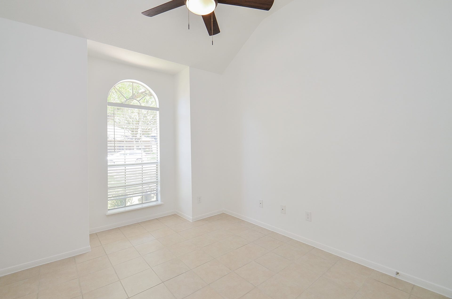 19127 Lookout Mountain Lane, Katy, TX 77449 Ceiling fans in both secondary bedrooms.