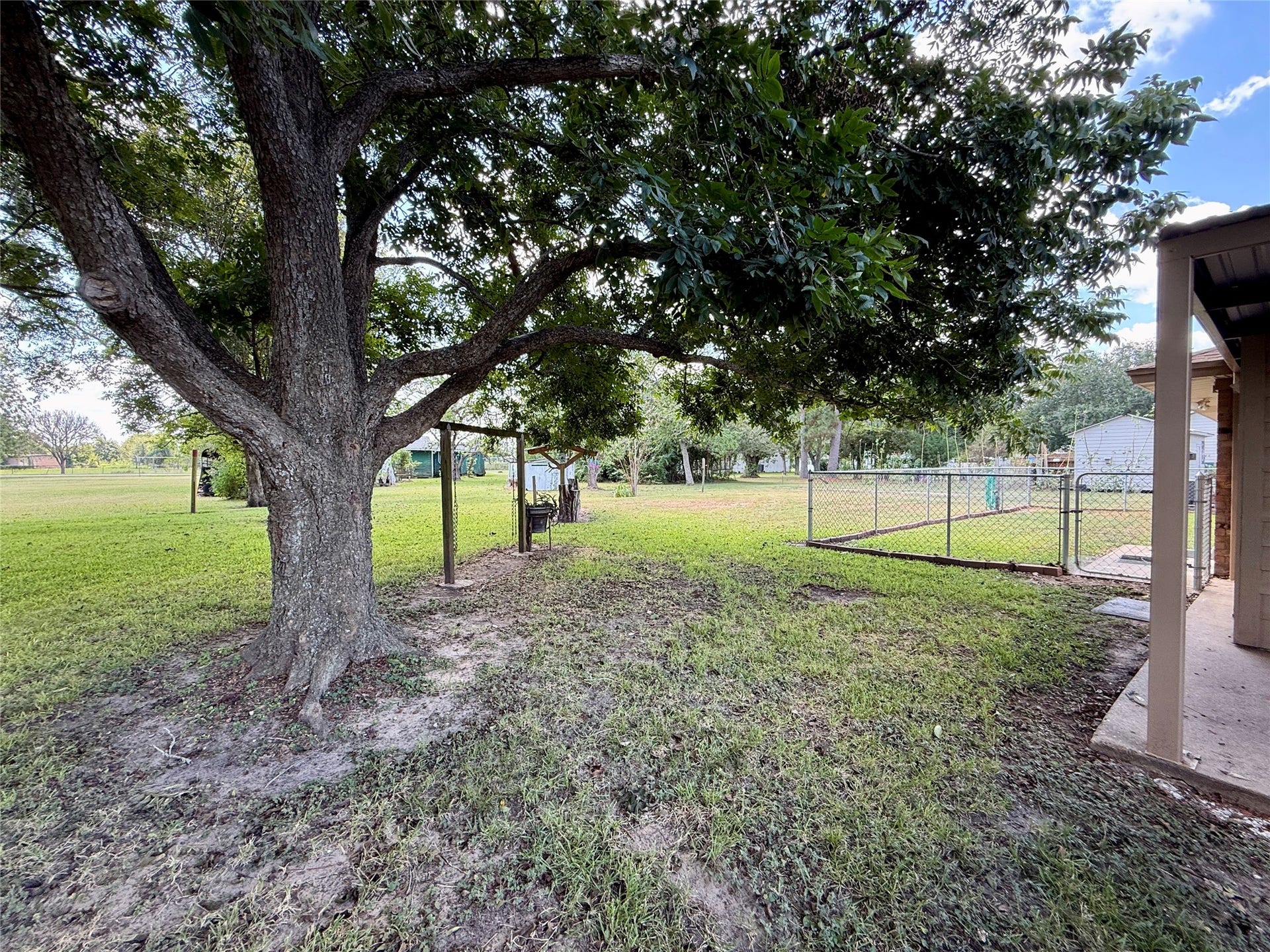 309 Crews Way, West Columbia, TX 77486 309 Crews Way, West Columbia, TX 77486