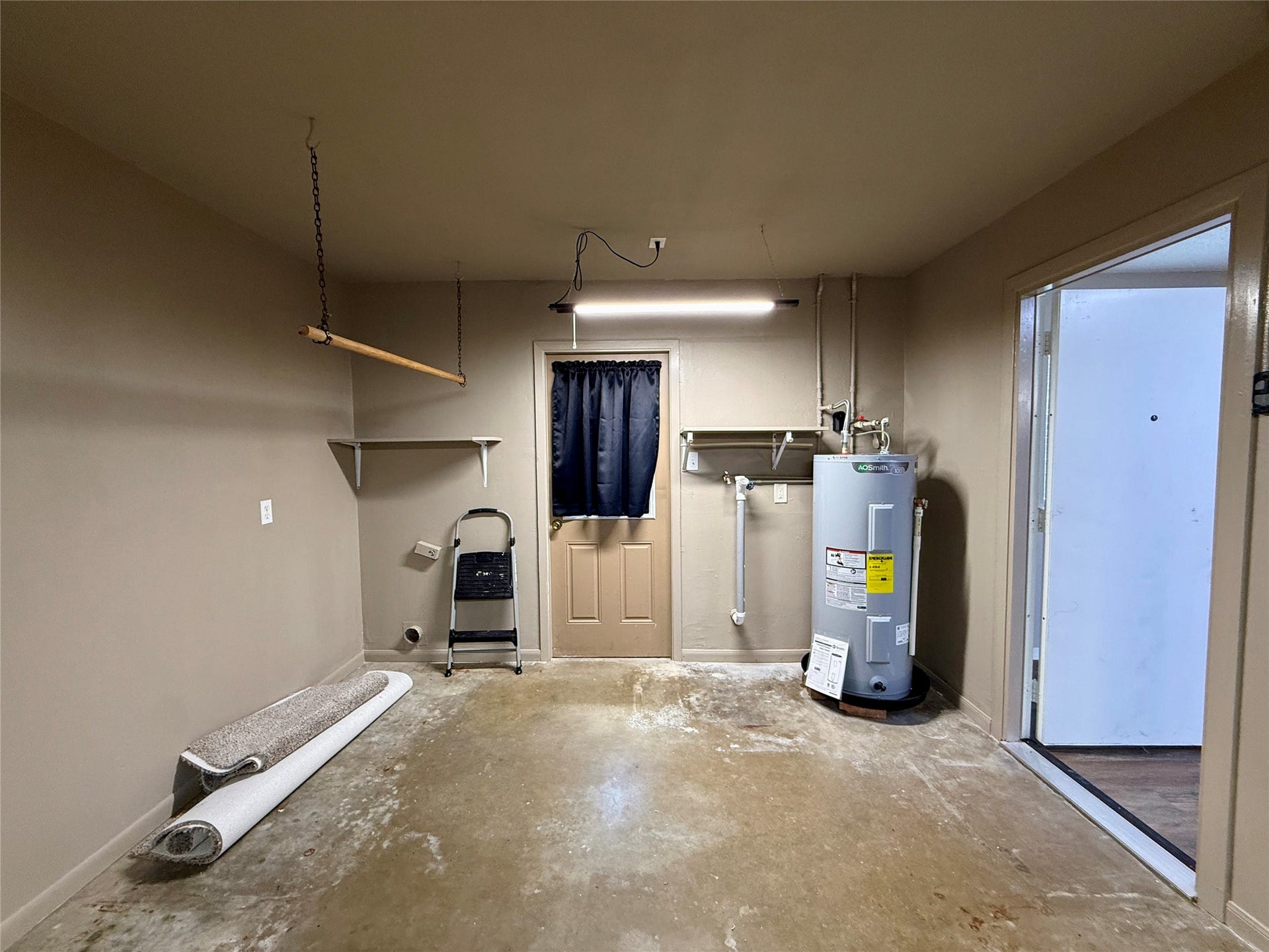 309 Crews Way, West Columbia, TX 77486 309 Crews Way, West Columbia, TX 77486