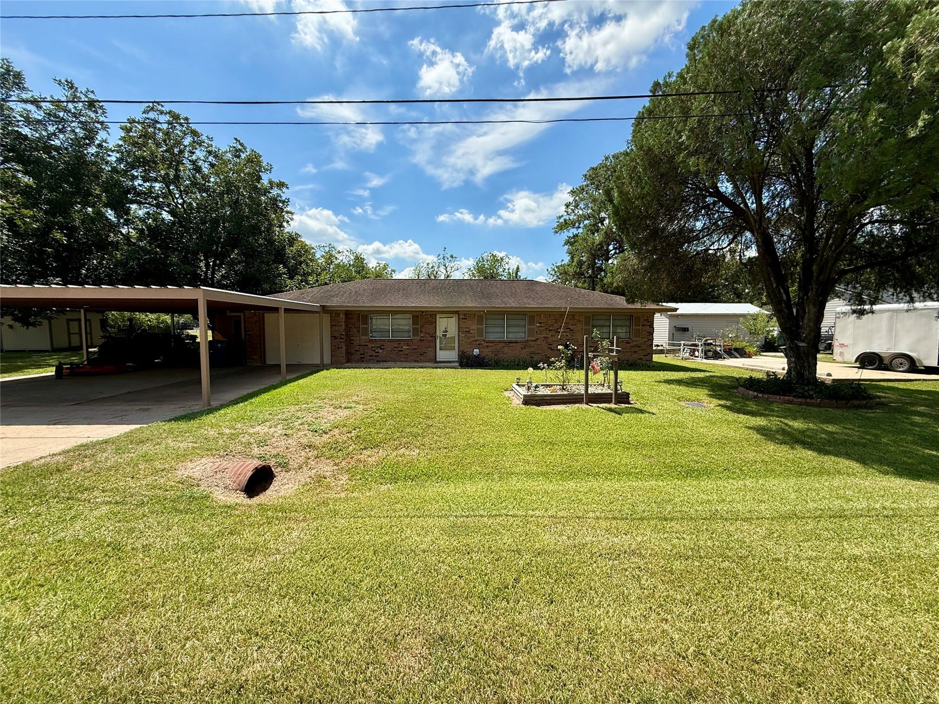 309 Crews Way, West Columbia, TX 77486 309 Crews Way, West Columbia, TX 77486
