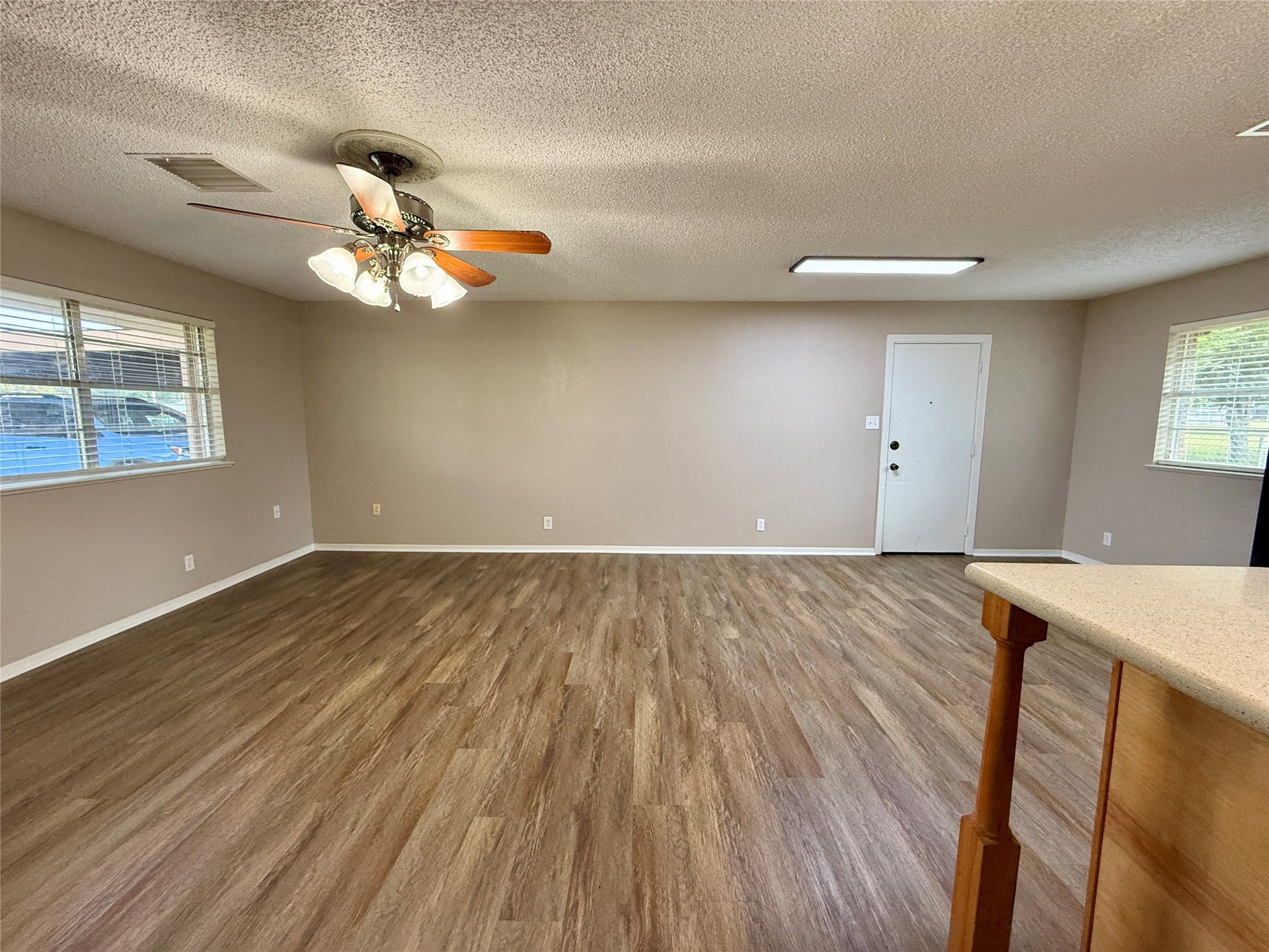 309 Crews Way, West Columbia, TX 77486 309 Crews Way, West Columbia, TX 77486