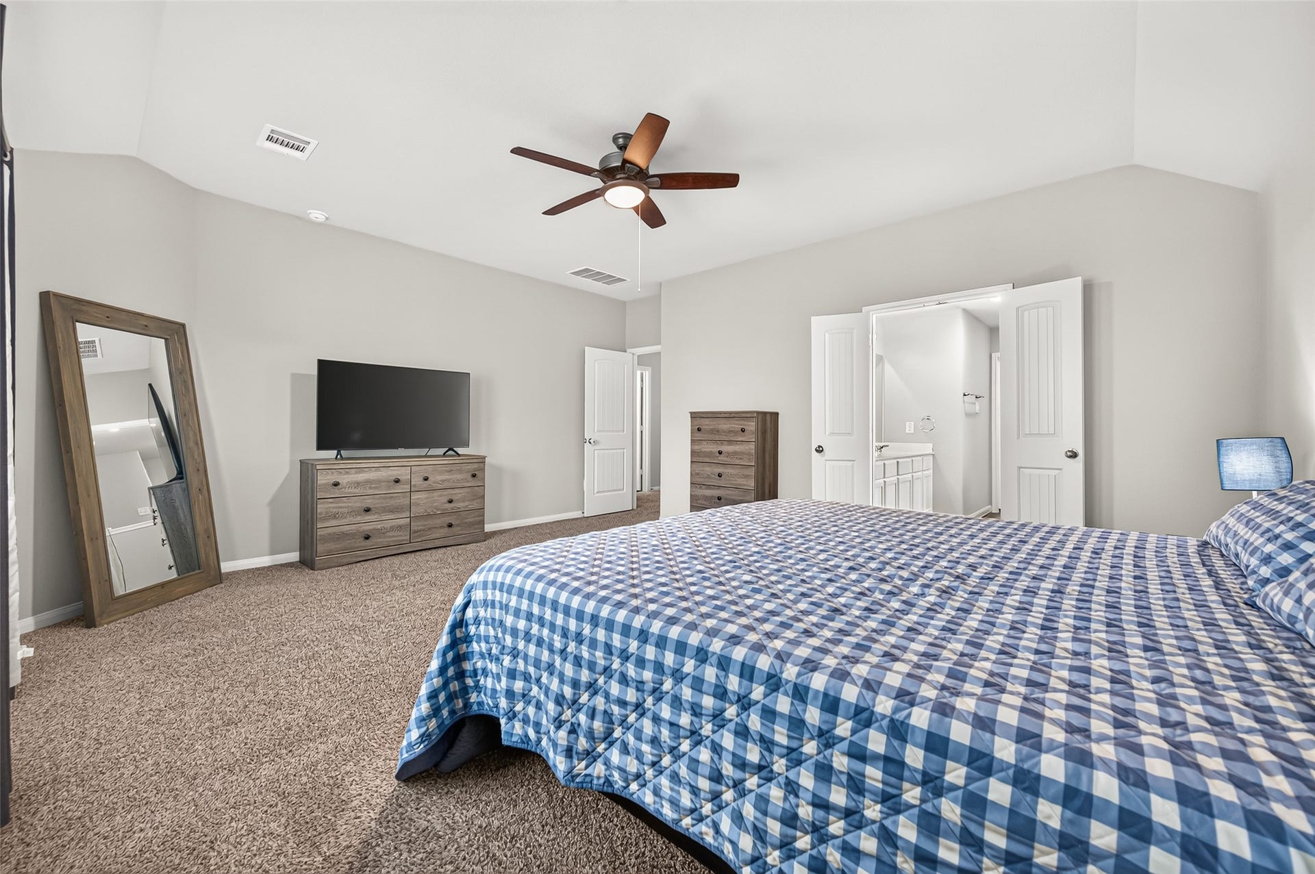 22115 Sovereign Heights Lane, Houston, TX 77073 22115 Sovereign Heights Lane, Houston, TX 77073