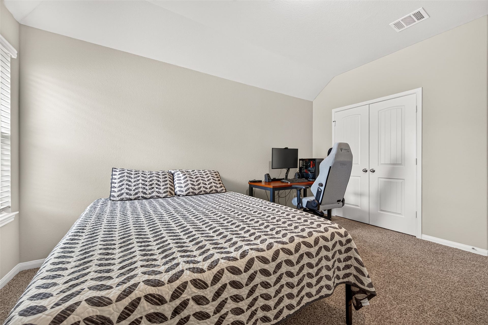 22115 Sovereign Heights Lane, Houston, TX 77073 22115 Sovereign Heights Lane, Houston, TX 77073