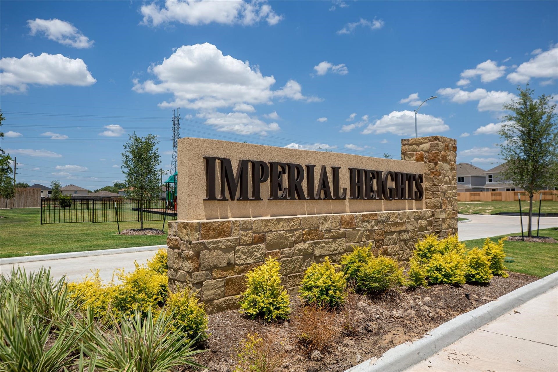 22115 Sovereign Heights Lane, Houston, TX 77073 22115 Sovereign Heights Lane, Houston, TX 77073