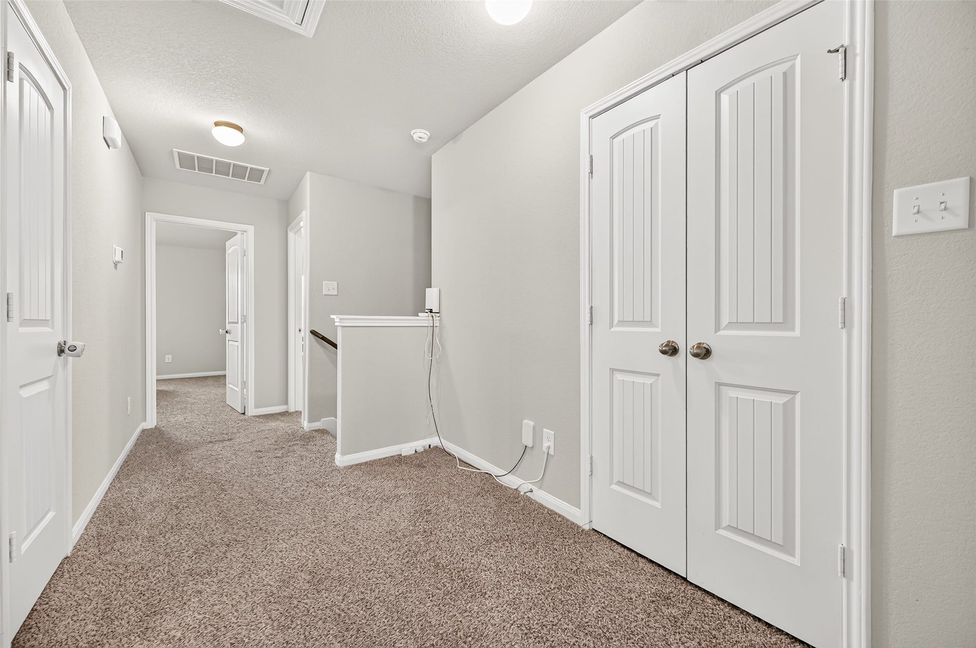 22115 Sovereign Heights Lane, Houston, TX 77073 22115 Sovereign Heights Lane, Houston, TX 77073