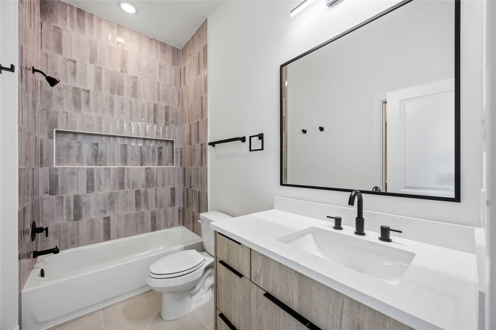 4209 Idaho Unit A/B Street, Houston, TX 77021