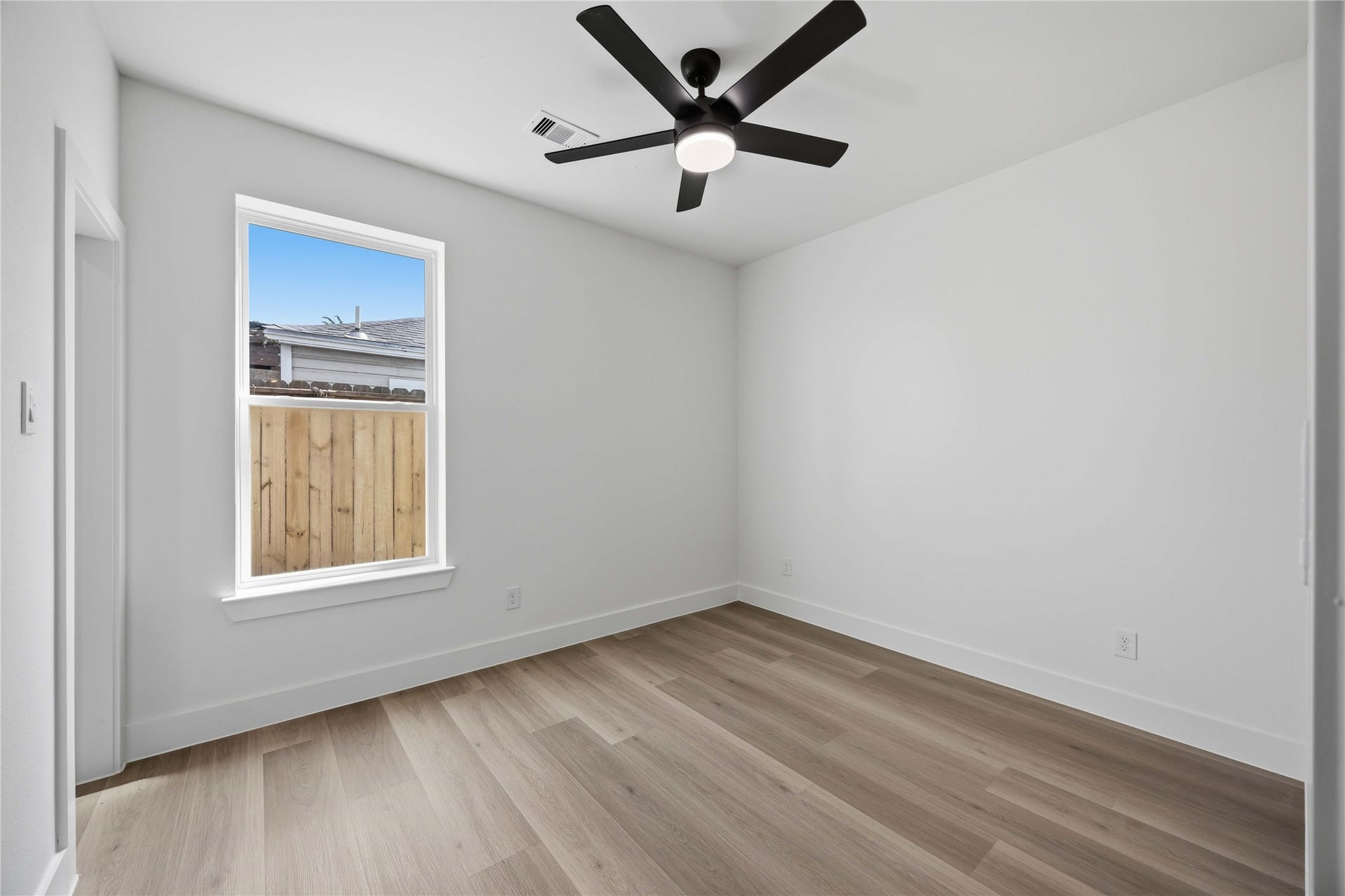 4209 Idaho Unit A/B Street, Houston, TX 77021