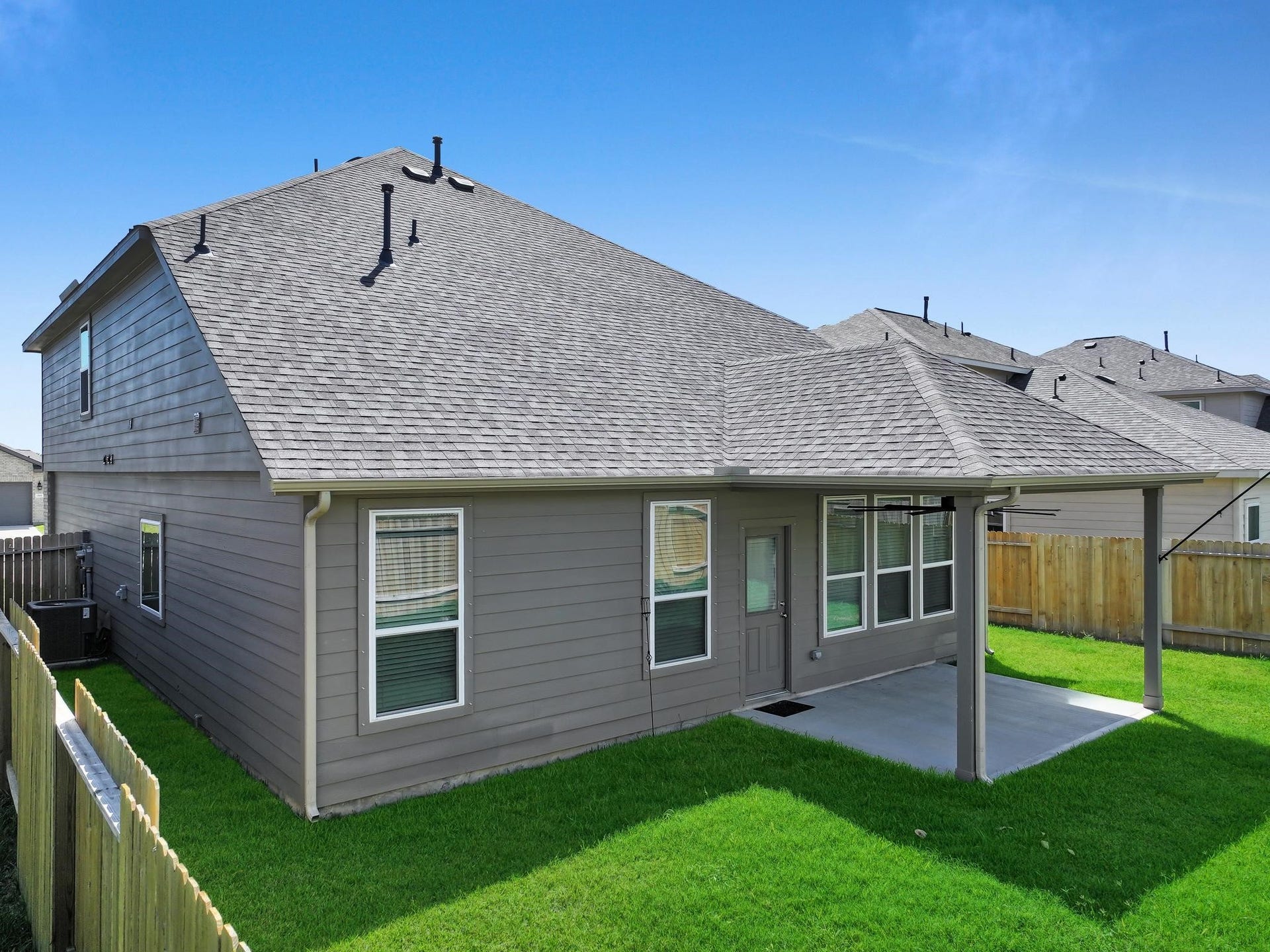 766 Dewberry Road, La Marque, TX 77568 766 Dewberry Road, La Marque, TX 77568