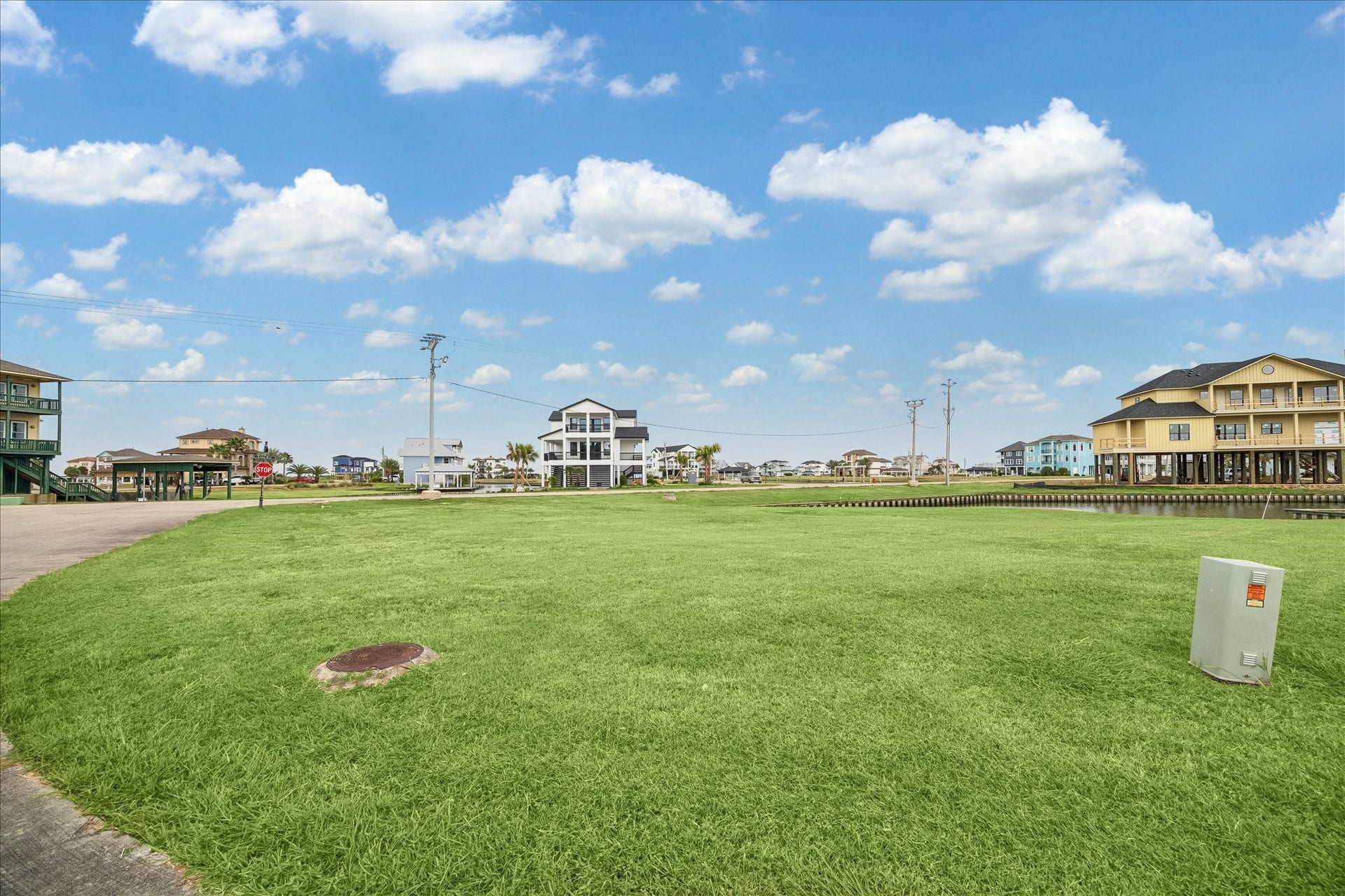 3 Summerland, Hitchcock, TX 77563 3 Summerland, Hitchcock, TX 77563