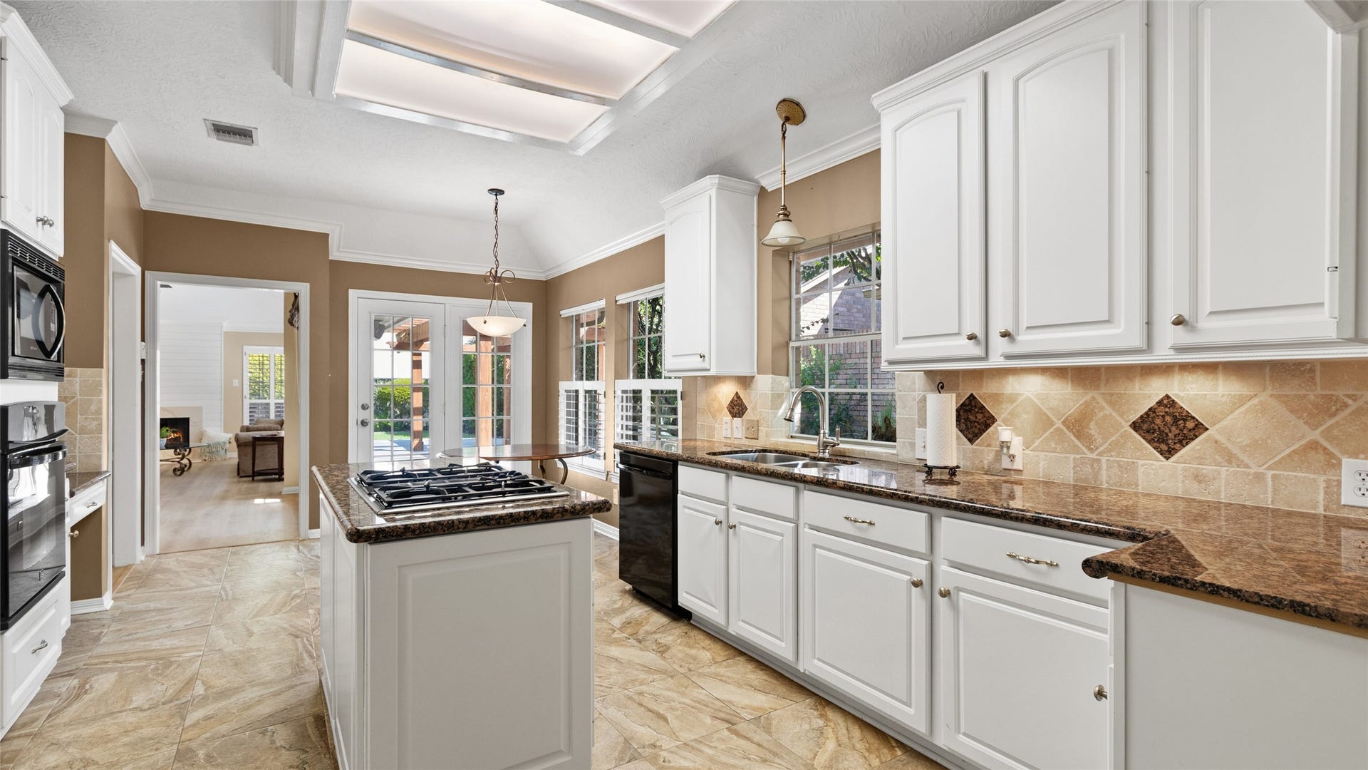 2430 Fairway Pointe Drive, League City, TX 77573 2430 Fairway Pointe Drive, League City, TX 77573