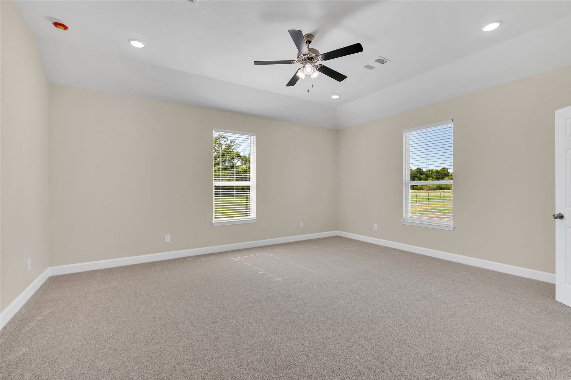 7120 County Road 171, Alvin, TX 77511