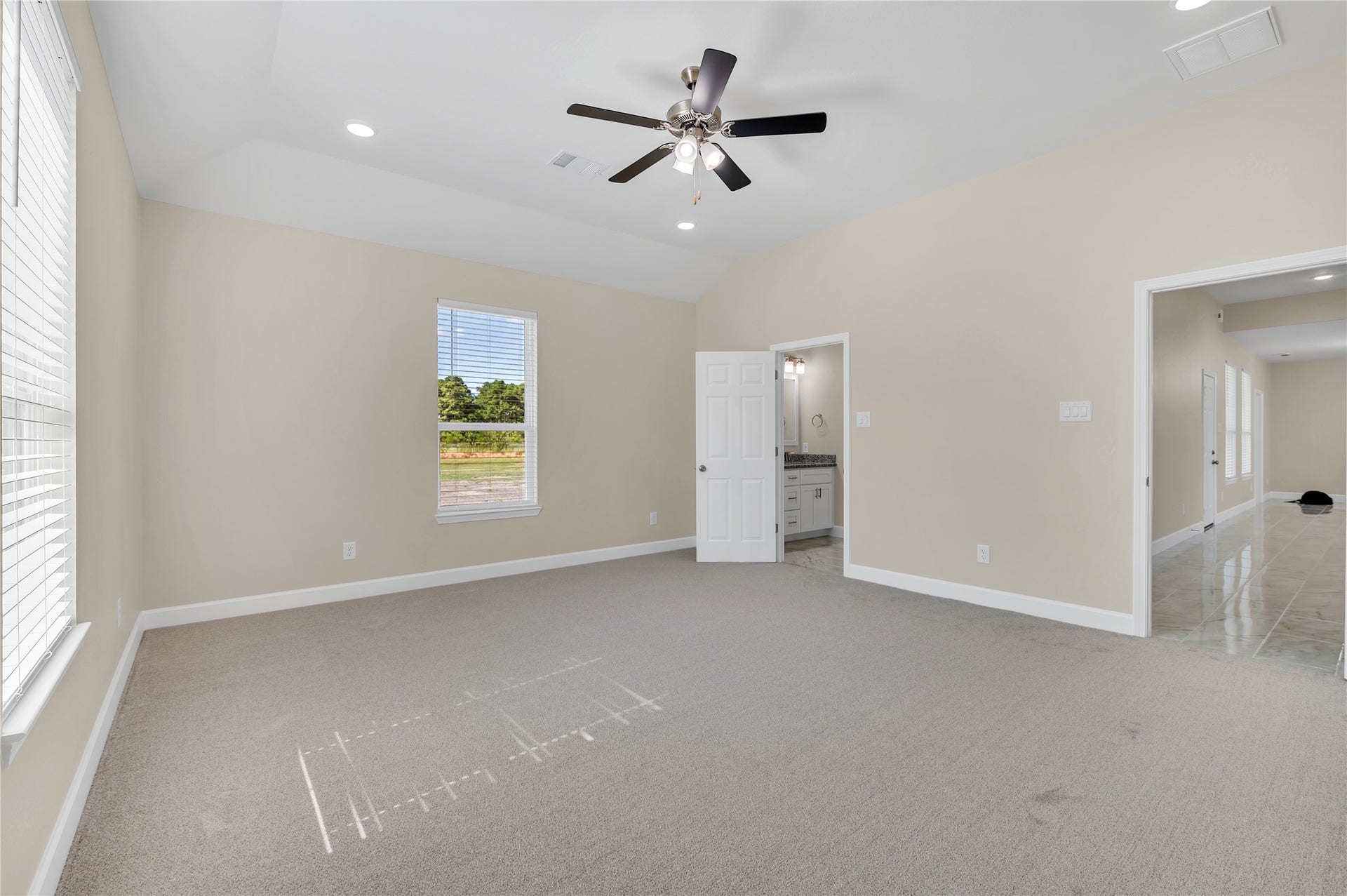 7120 County Road 171, Alvin, TX 77511