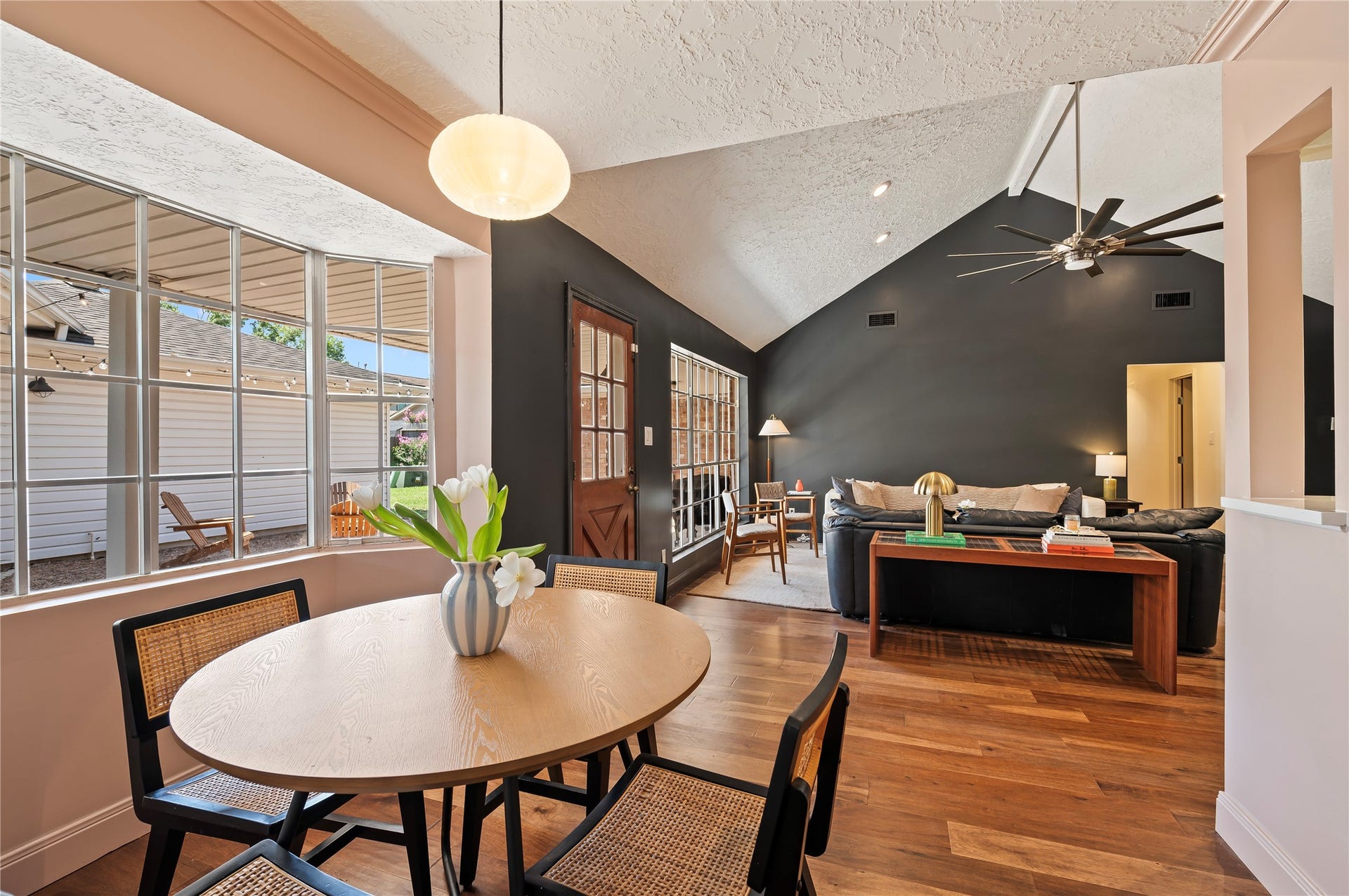 501 Audubon Street, League City, TX 77573 Another view of the breakfast area with views into the back yard. Open to the large living room.