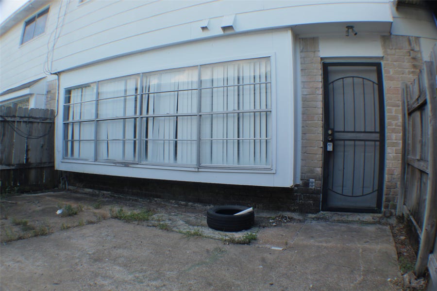 Property photo for 7273 Chasewood Drive, Houston, TX
