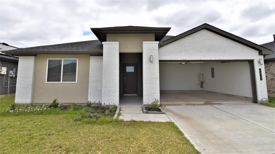 Property photo for 4023 Yonkers Valley Lane, Katy, TX