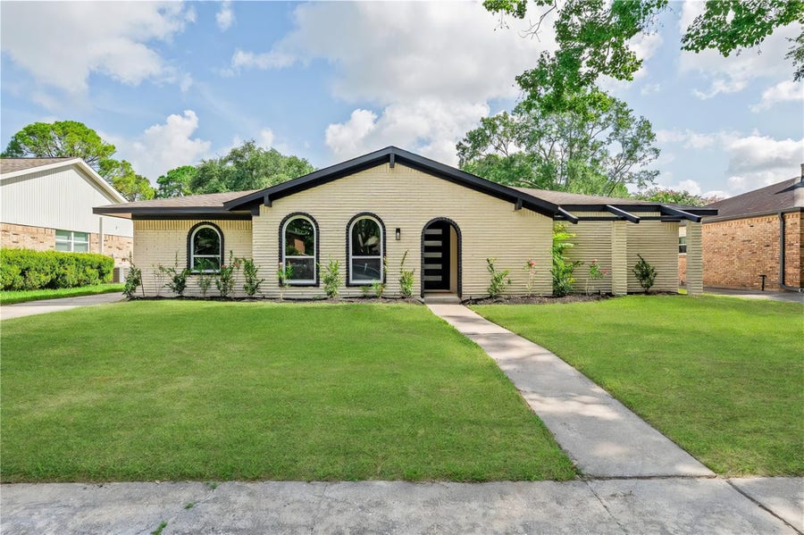 Property photo for 6114 Valkeith Drive, Houston, TX