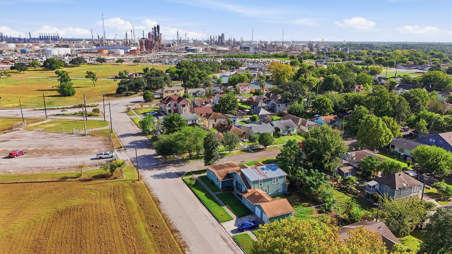 3420 Illinois Street, Baytown, TX 77520 3420 Illinois Street, Baytown, TX 77520