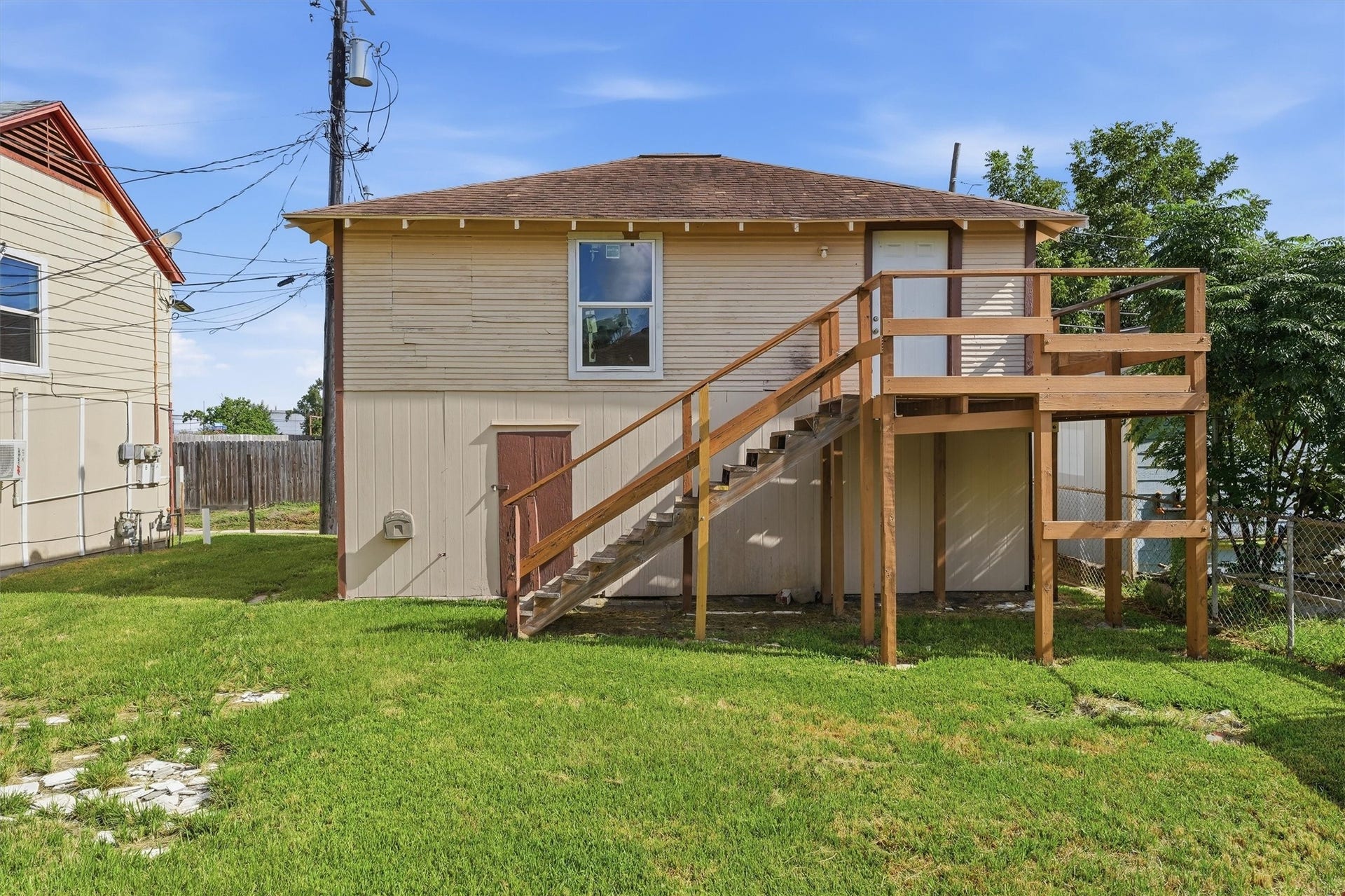 3420 Illinois Street, Baytown, TX 77520 3420 Illinois Street, Baytown, TX 77520