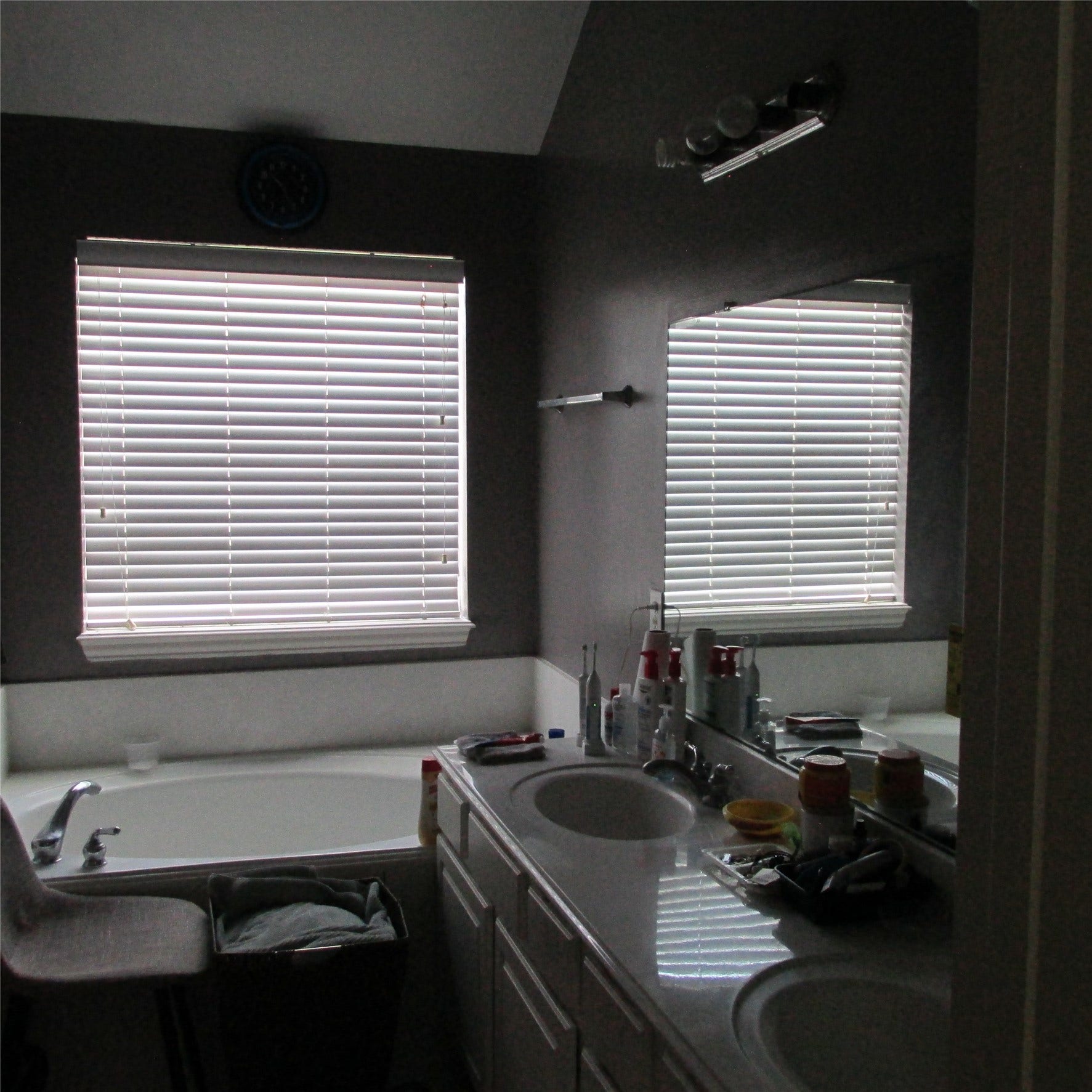 3255 Lakeway Lane, Pearland, TX 77584 Primary Bathroom