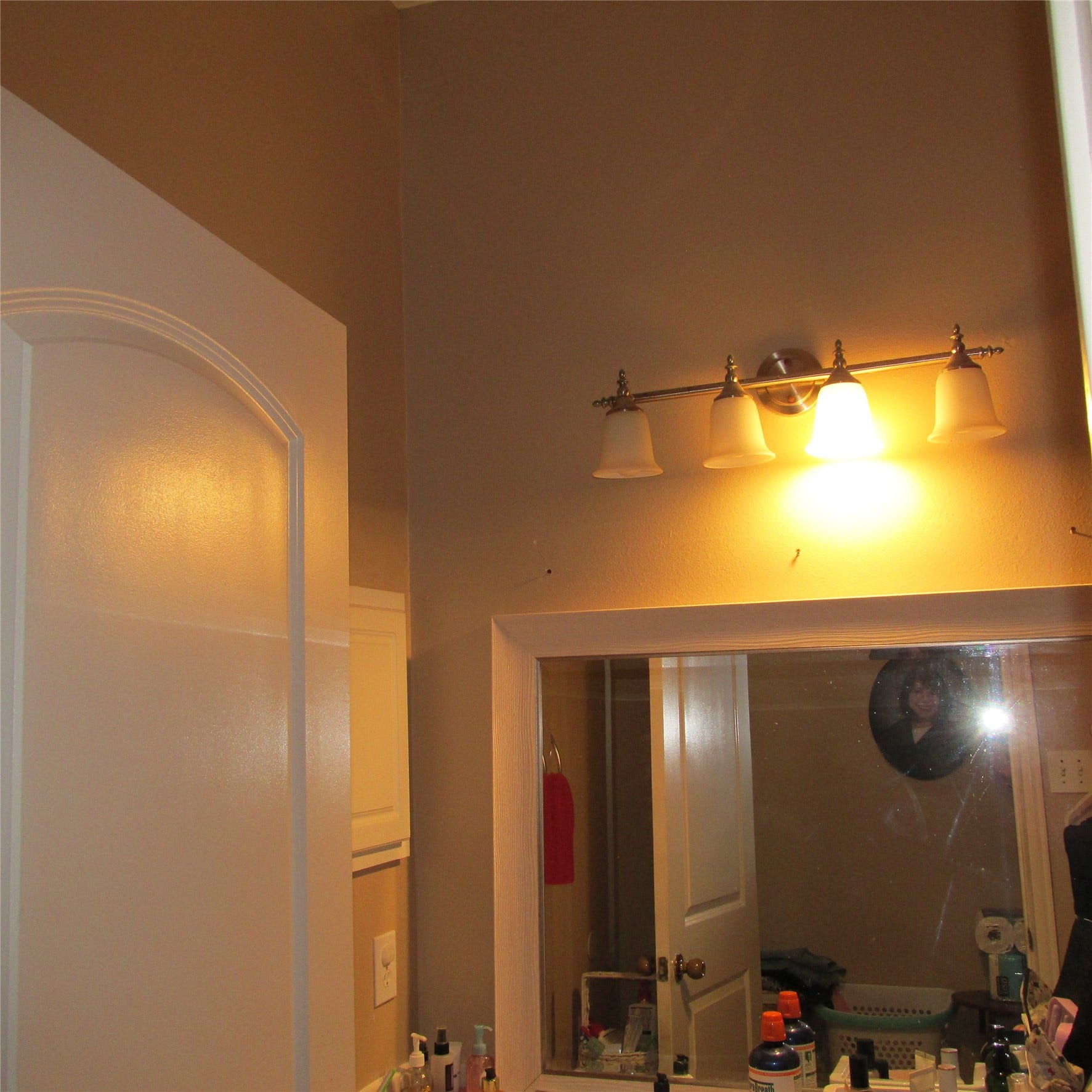 3255 Lakeway Lane, Pearland, TX 77584 Primary Bathroom 2