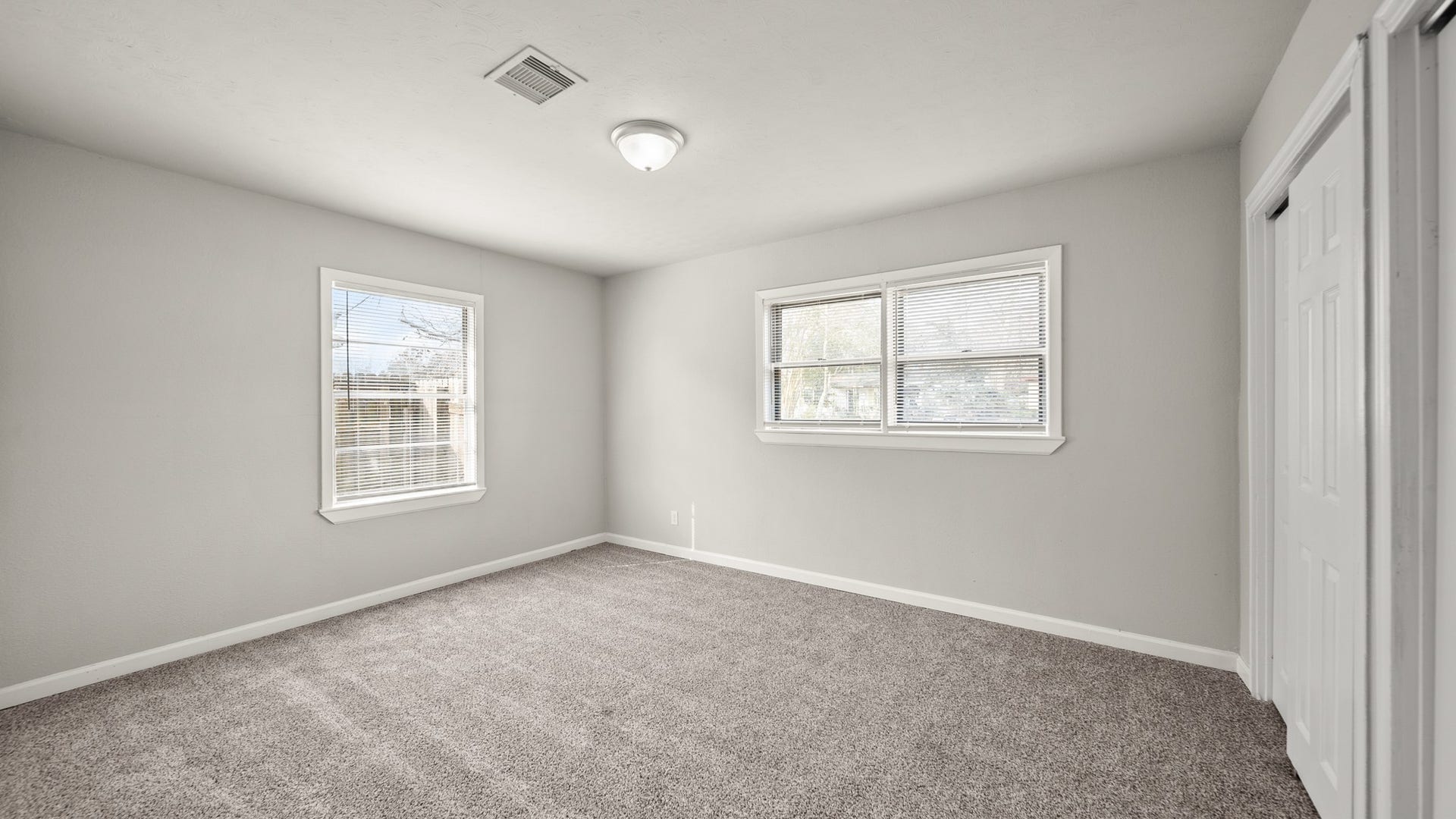 6809 W Bayou Drive W, Hitchcock, TX 77563 6809 W Bayou Drive W, Hitchcock, TX 77563