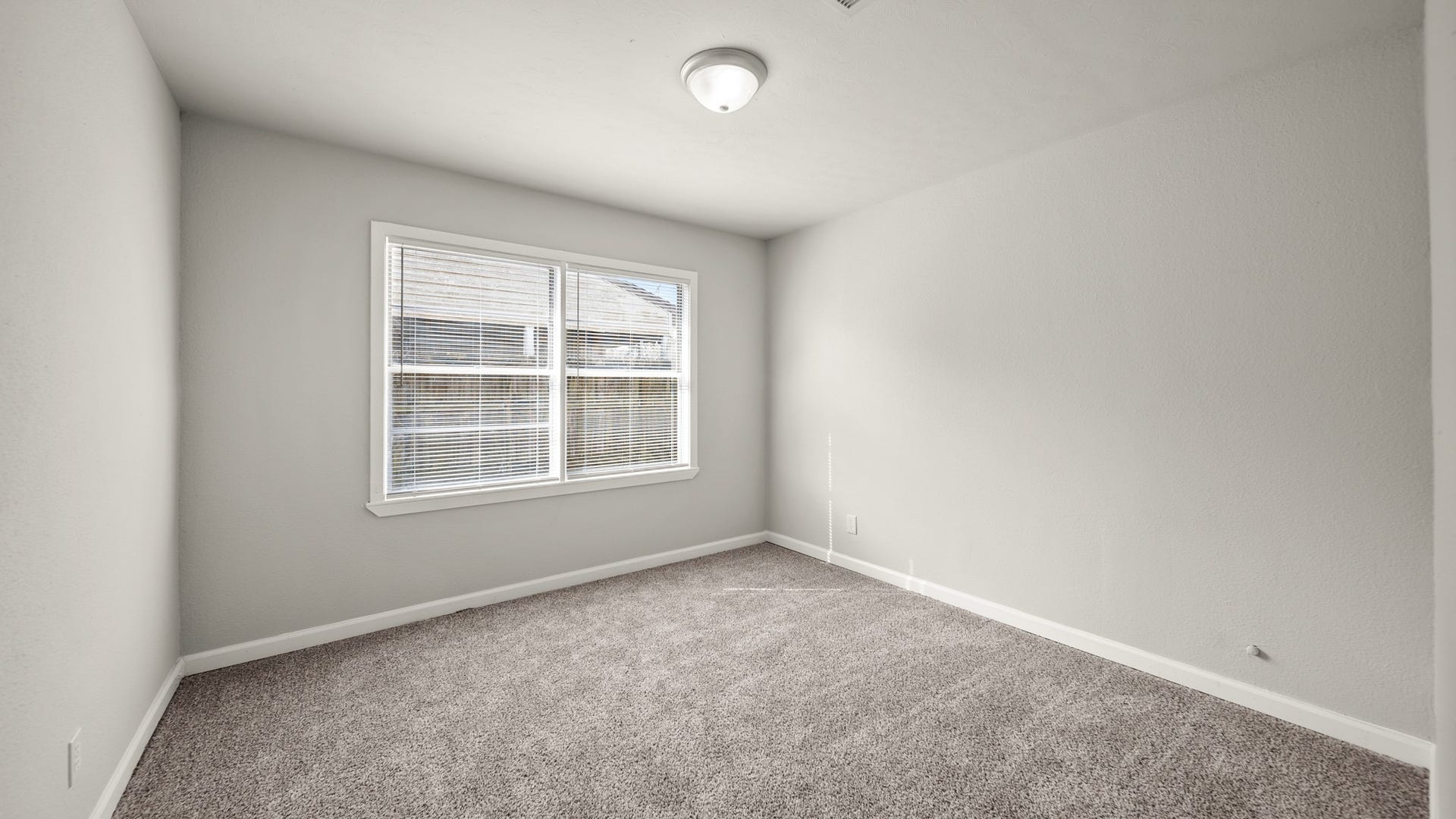 6809 W Bayou Drive W, Hitchcock, TX 77563 6809 W Bayou Drive W, Hitchcock, TX 77563