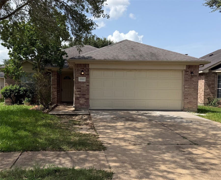 Property photo for 19322 Otter Trail Court, Katy, TX