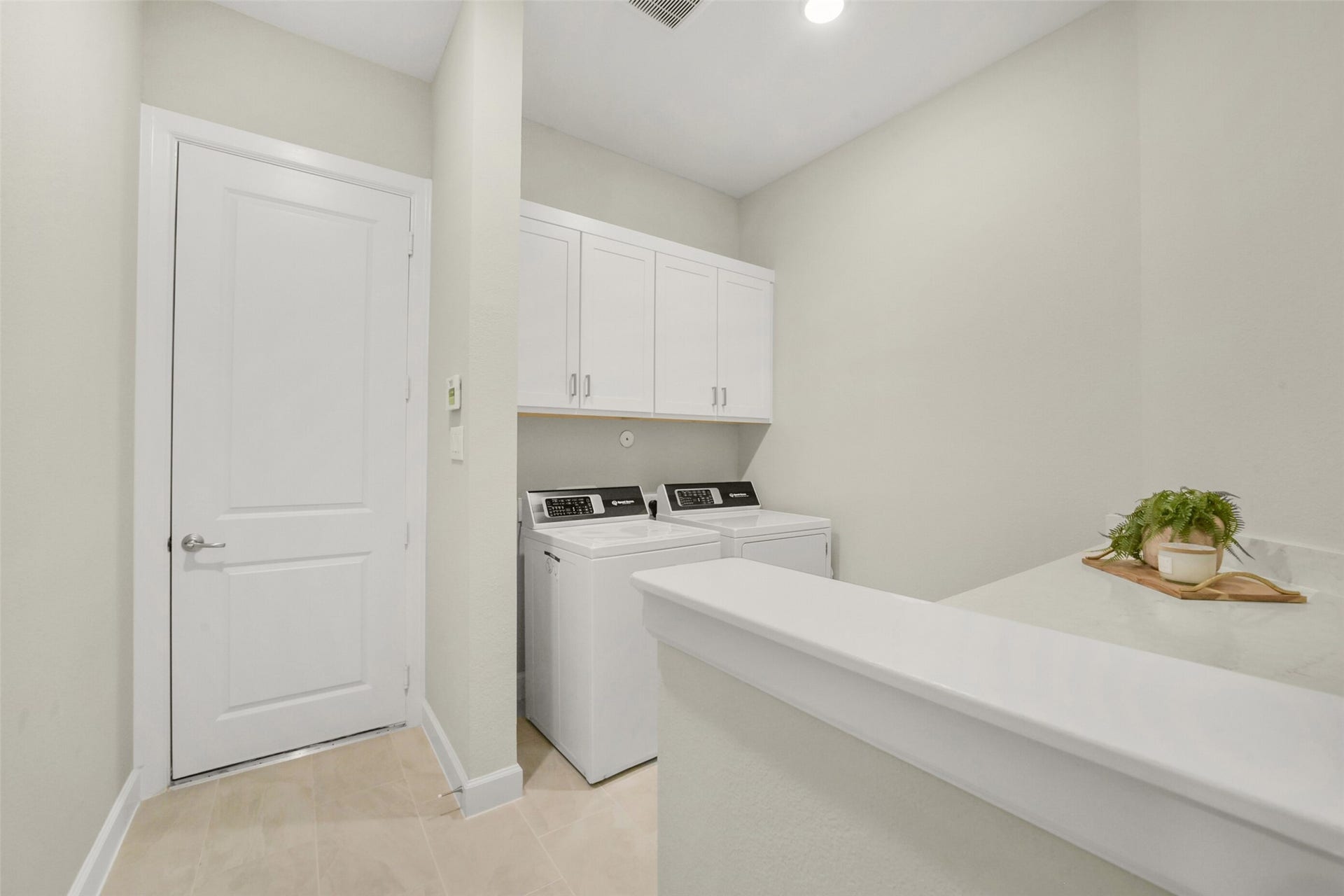 1702 Spring View, Friendswood, TX 77546 1702 Spring View, Friendswood, TX 77546