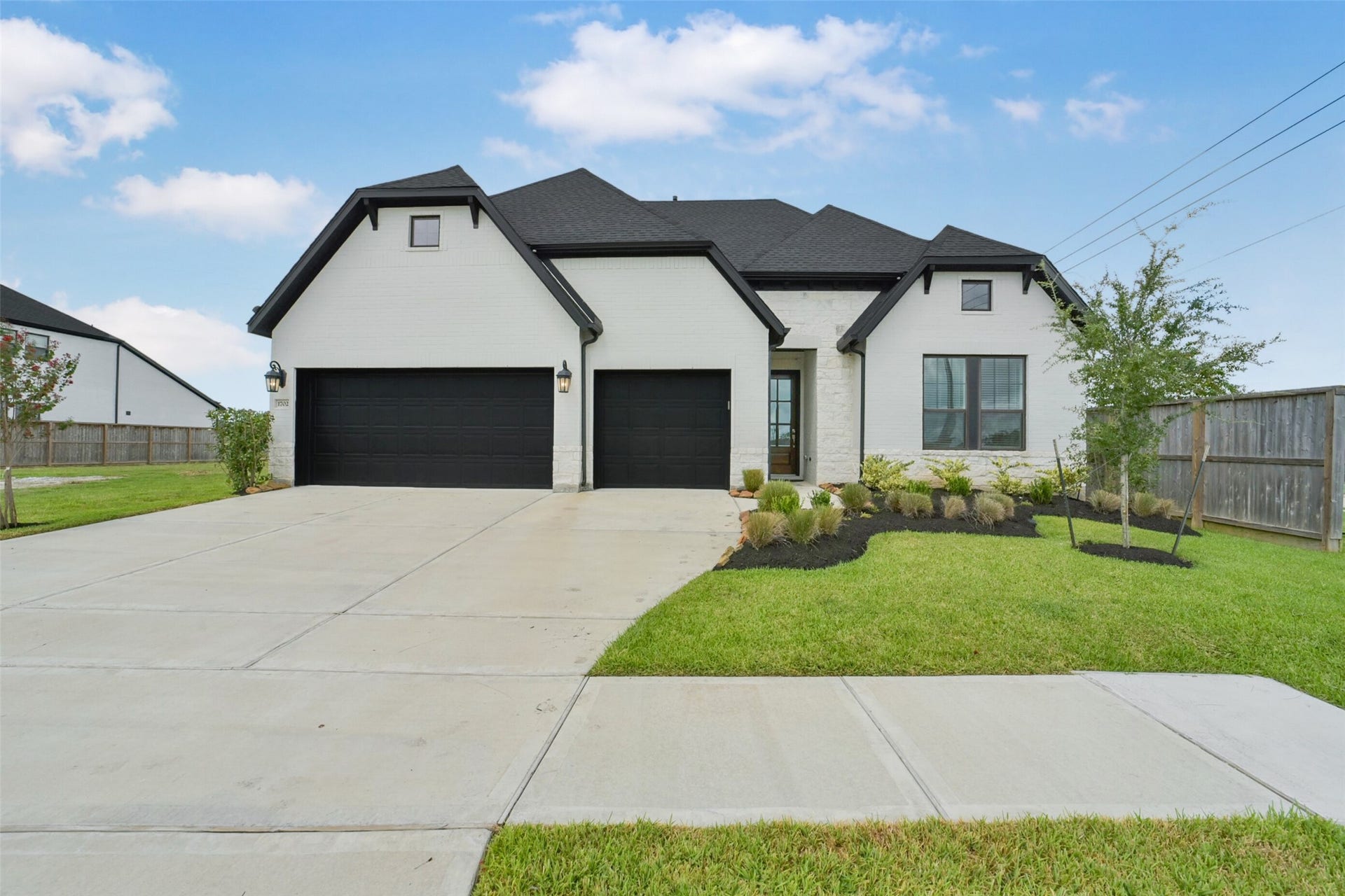 1702 Spring View, Friendswood, TX 77546 1702 Spring View, Friendswood, TX 77546