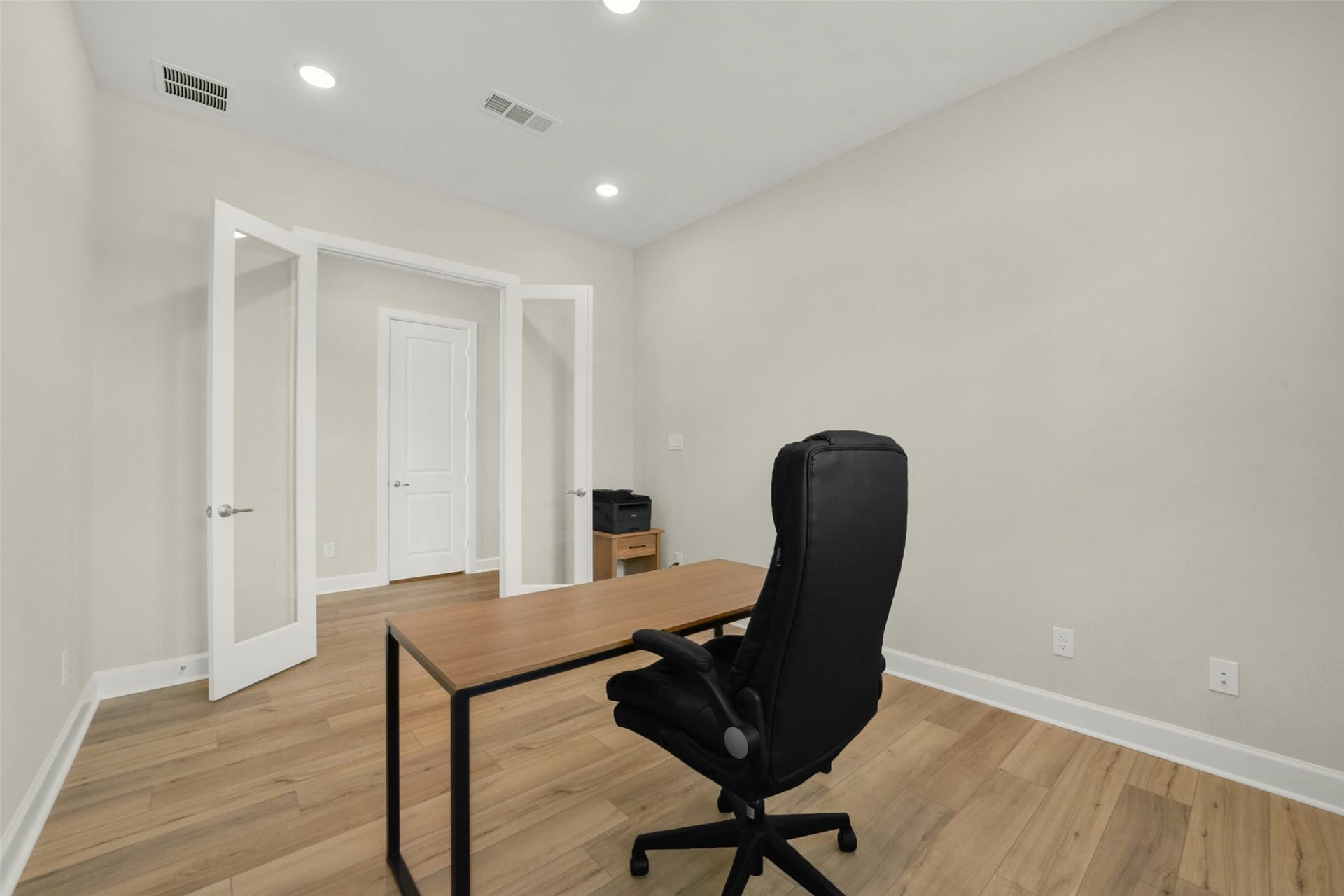 1702 Spring View, Friendswood, TX 77546 1702 Spring View, Friendswood, TX 77546