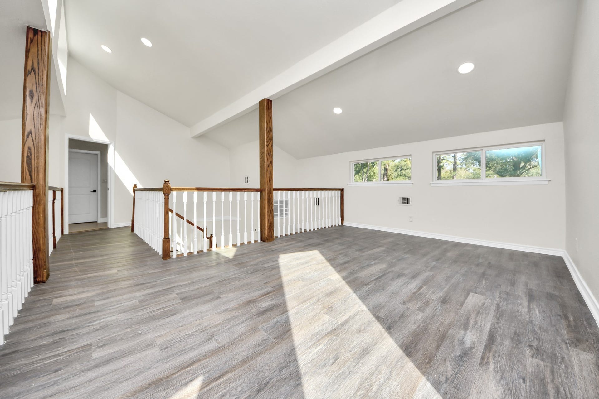 19707 Enchanted Oaks Drive, Spring, TX 77388 19707 Enchanted Oaks Drive, Spring, TX 77388