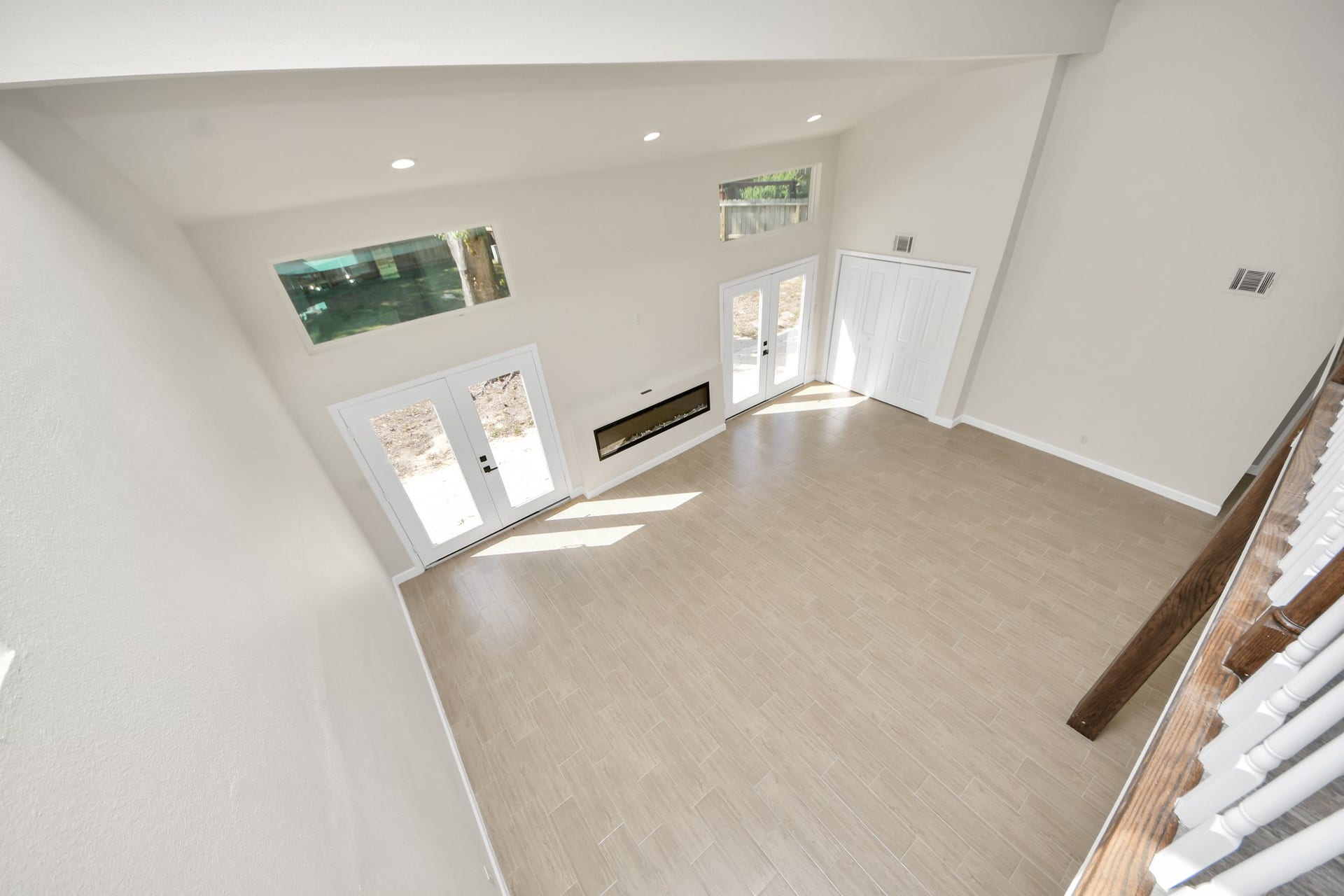 19707 Enchanted Oaks Drive, Spring, TX 77388 19707 Enchanted Oaks Drive, Spring, TX 77388