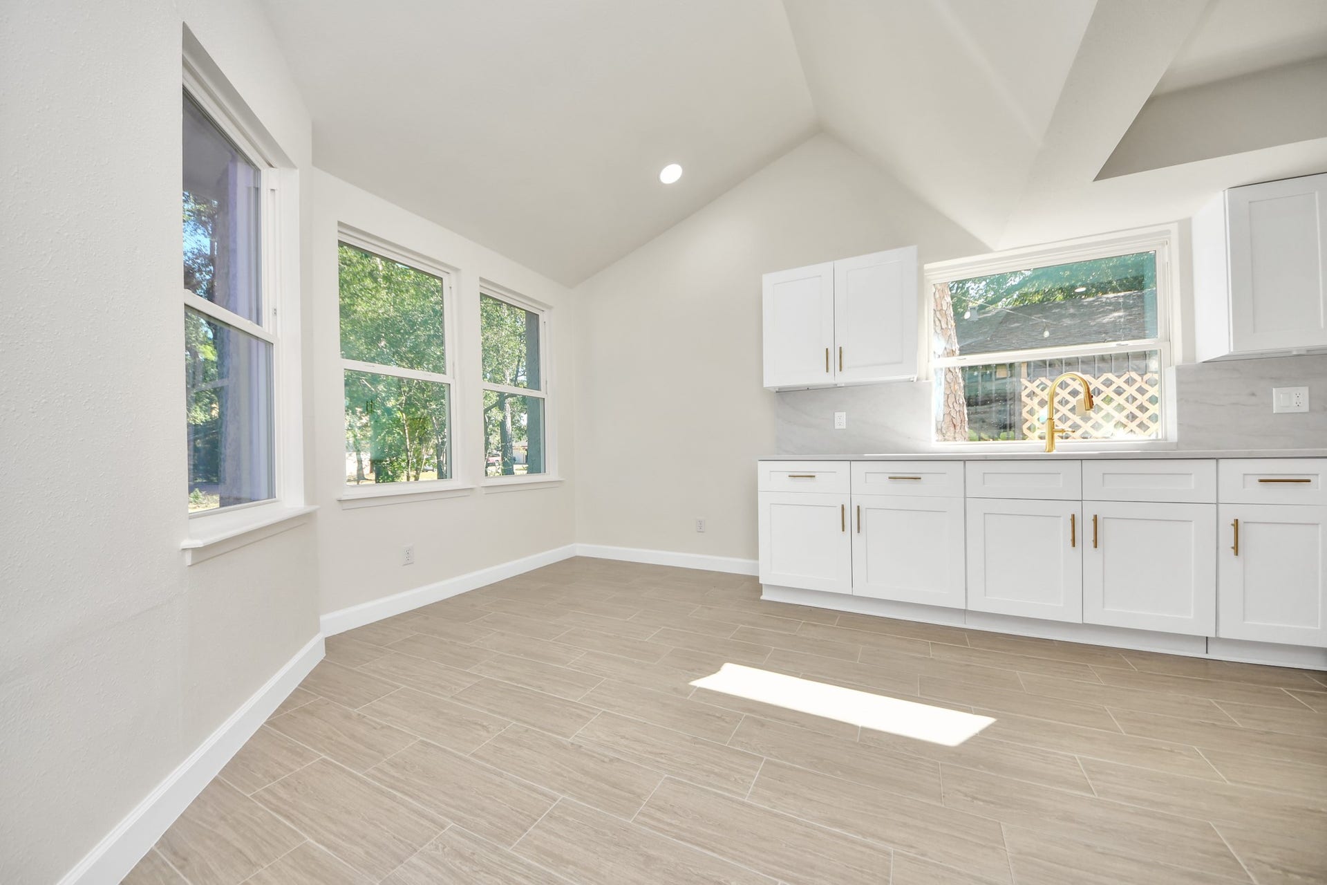 19707 Enchanted Oaks Drive, Spring, TX 77388 19707 Enchanted Oaks Drive, Spring, TX 77388