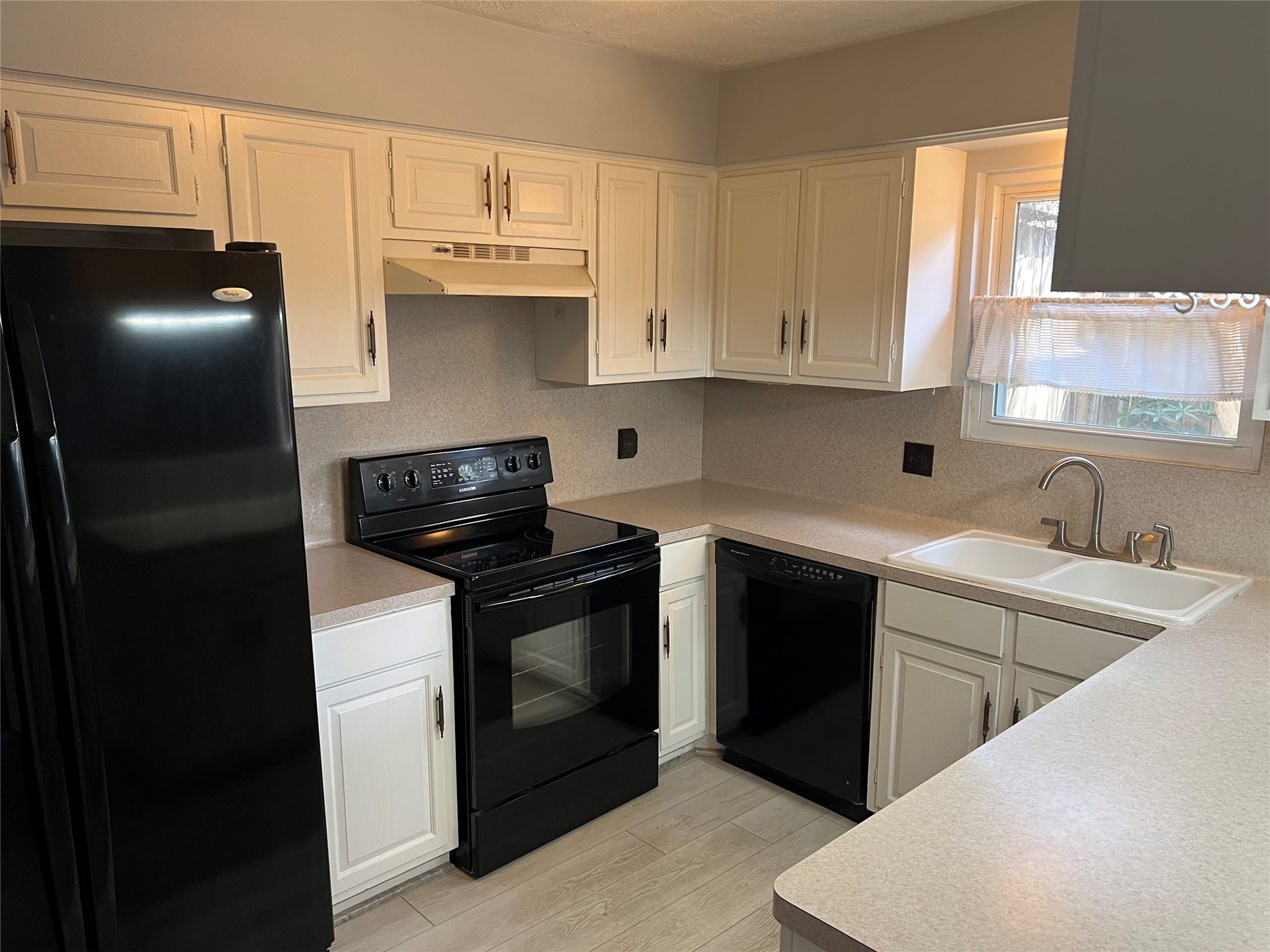 5112 Silver Creek Drive, Houston, TX 77017