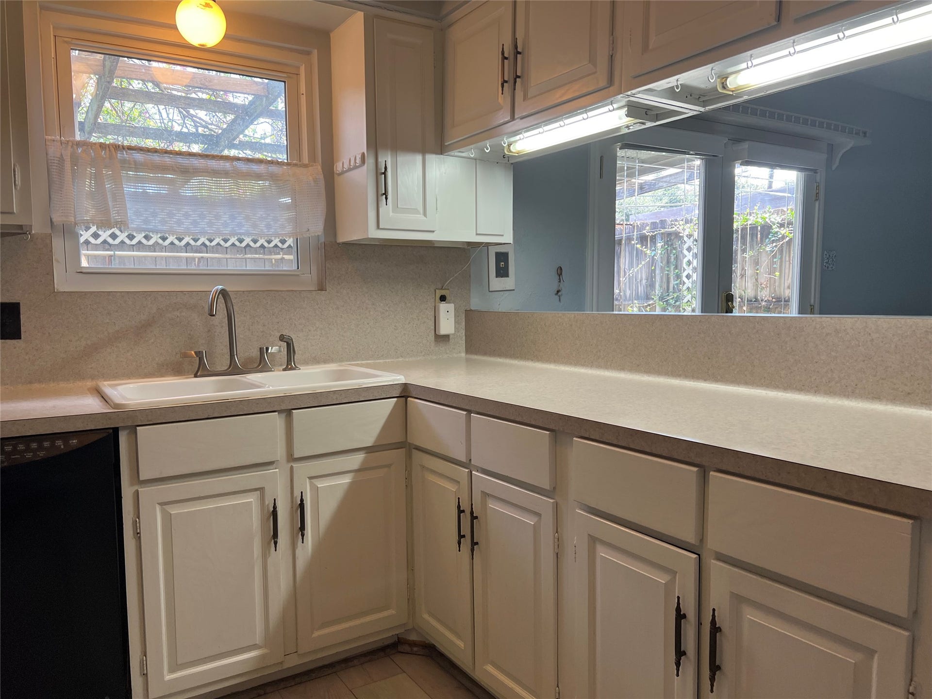 5112 Silver Creek Drive, Houston, TX 77017